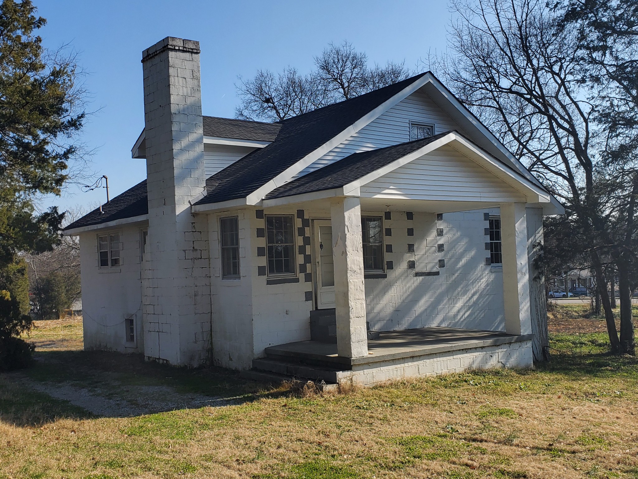 2715 Old Smith Springs Rd