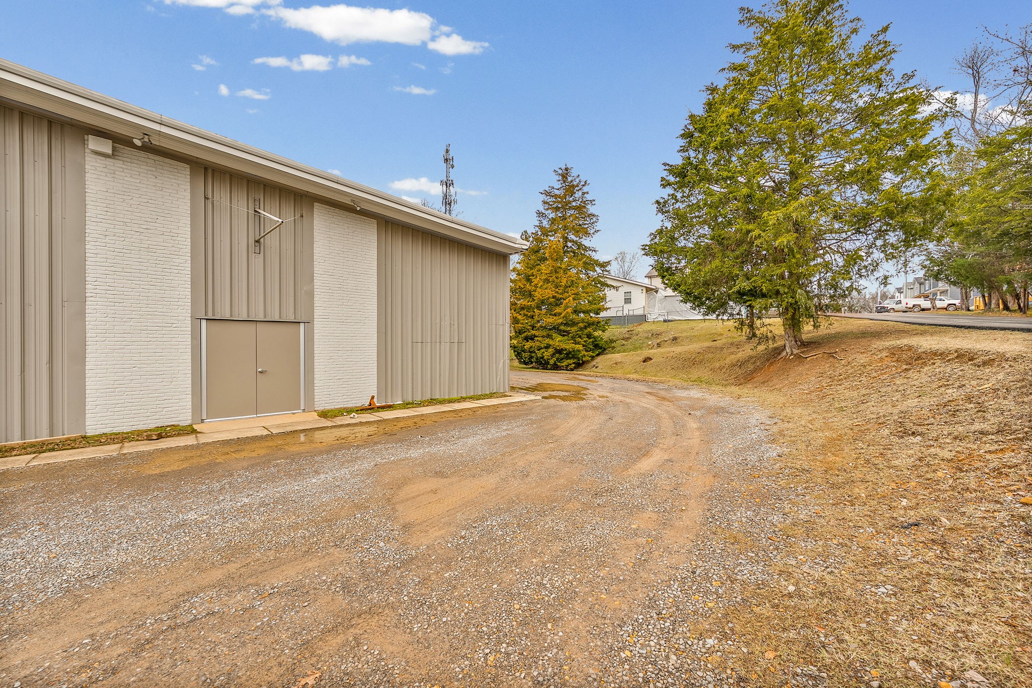 1379D Ashland City Rd