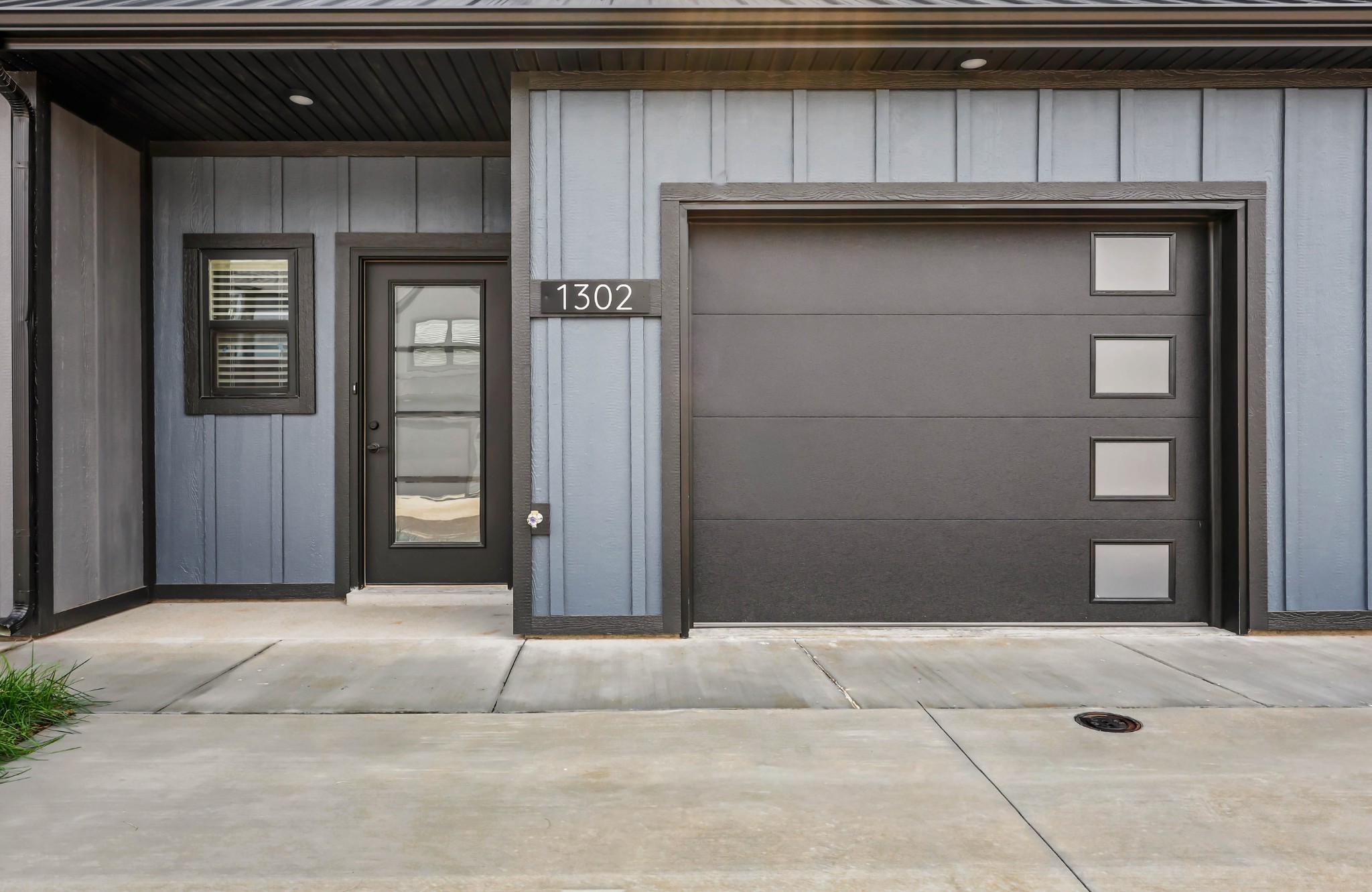 1302 Jonathan Wade Circle