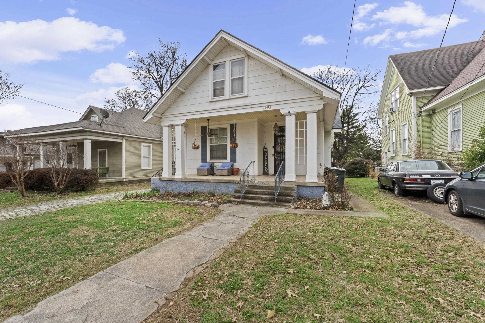 1995 COURT AVE
