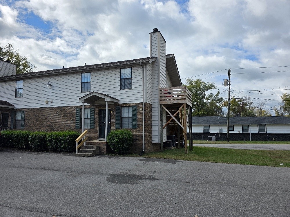 1103 Westchester Drive