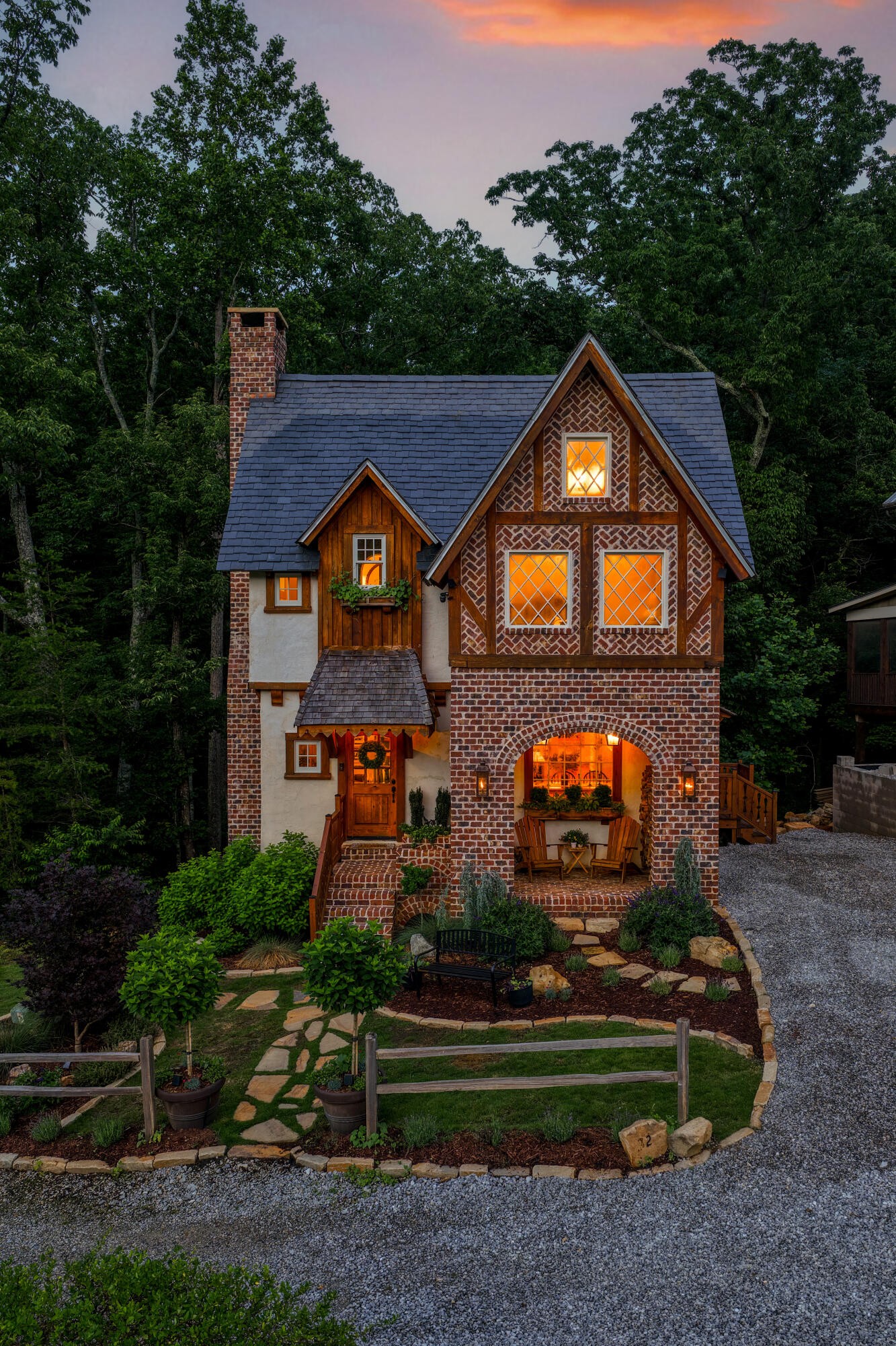 32 Lantern Cove Road