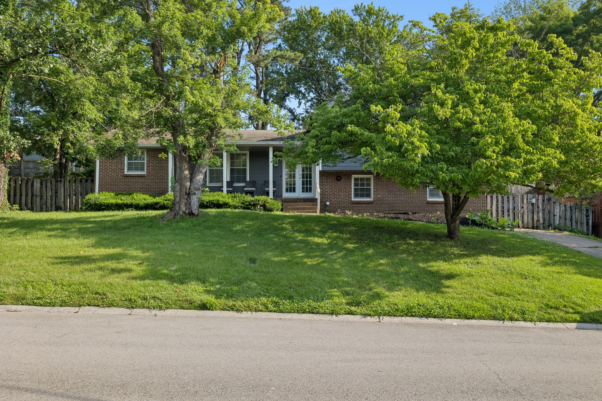 524 Michele Dr primary photo