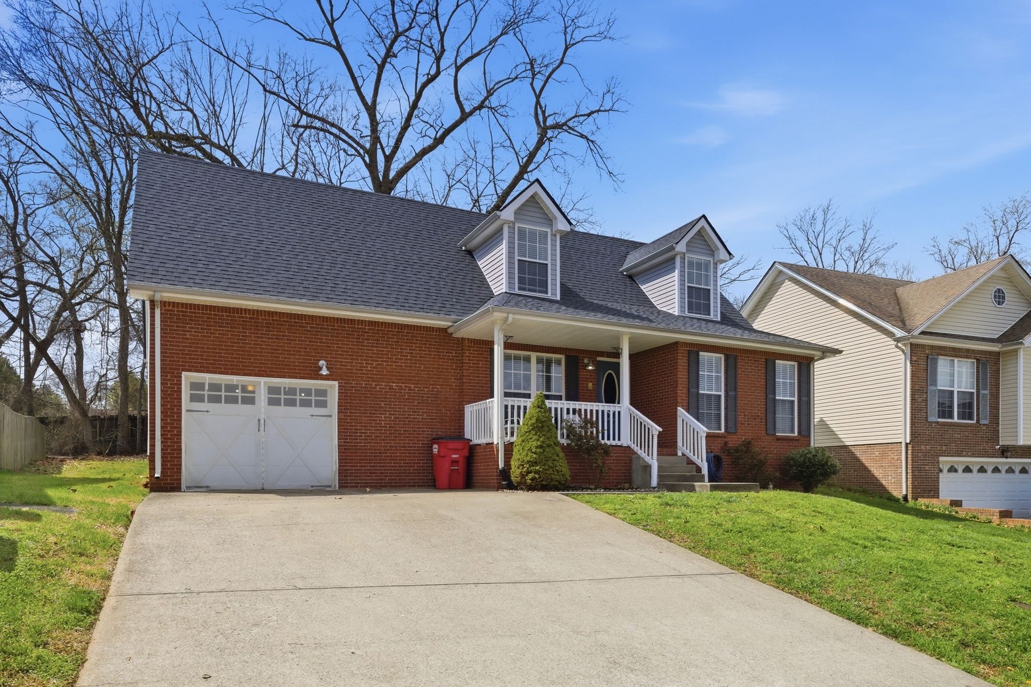 916 Excalibur Dr