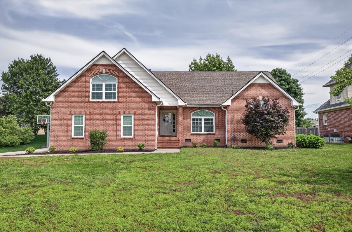 518 Redstone Dr