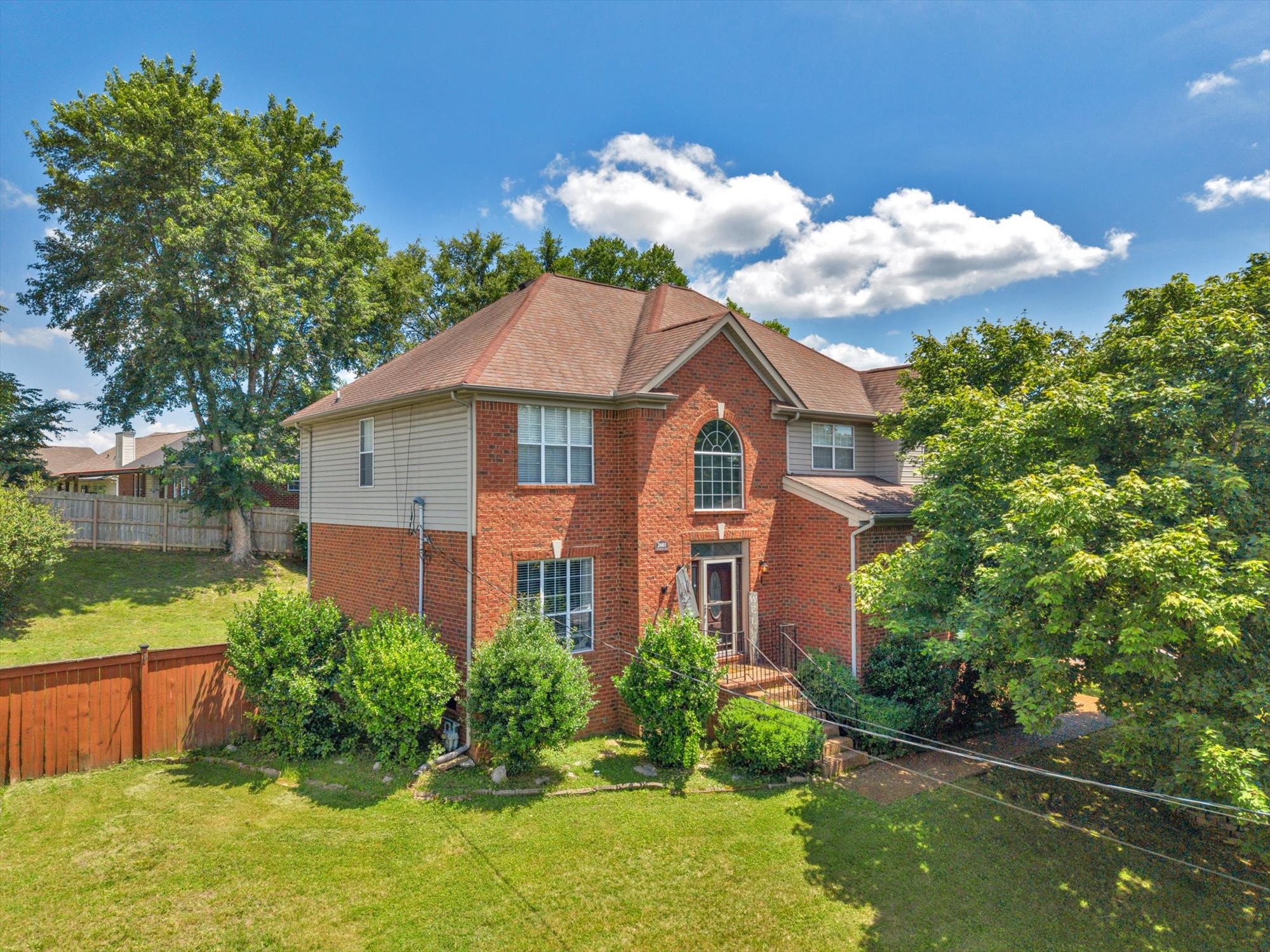 2601 Windsor Ln