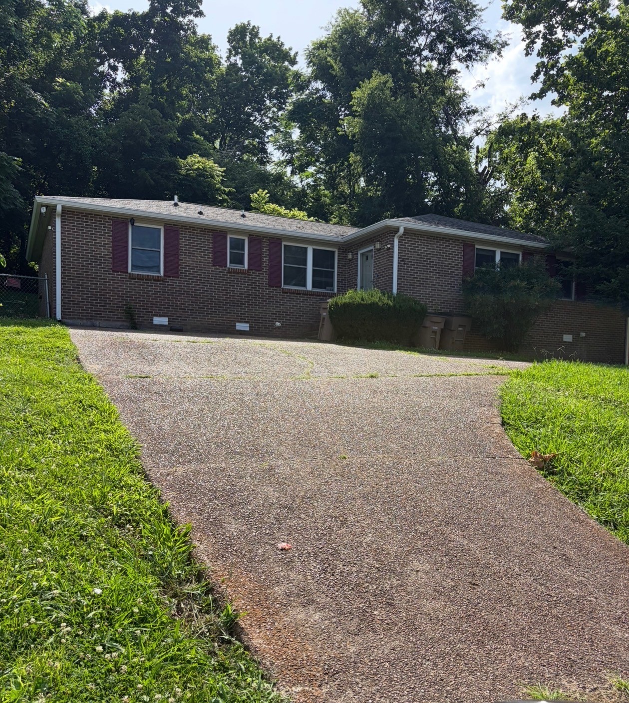 443 Cedarmont Dr