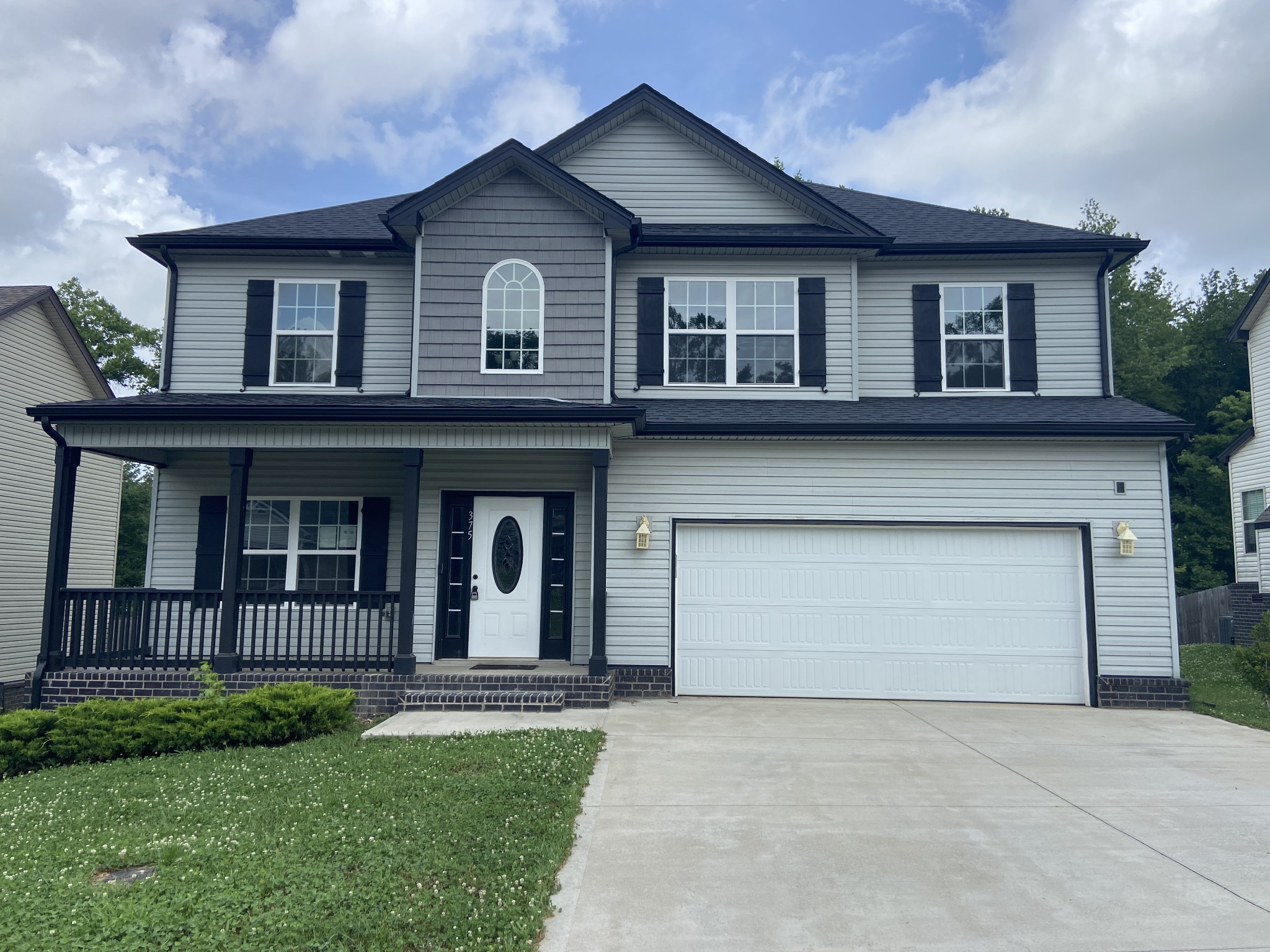 375 Barry Dr