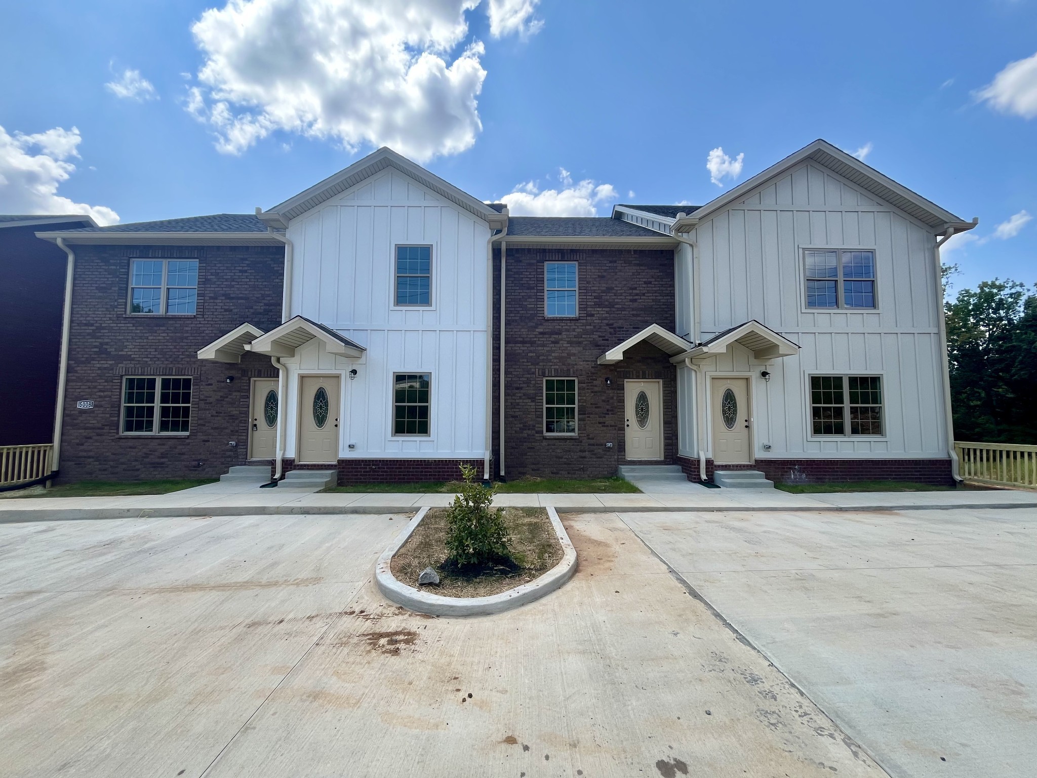500 Peachers Mill Rd
