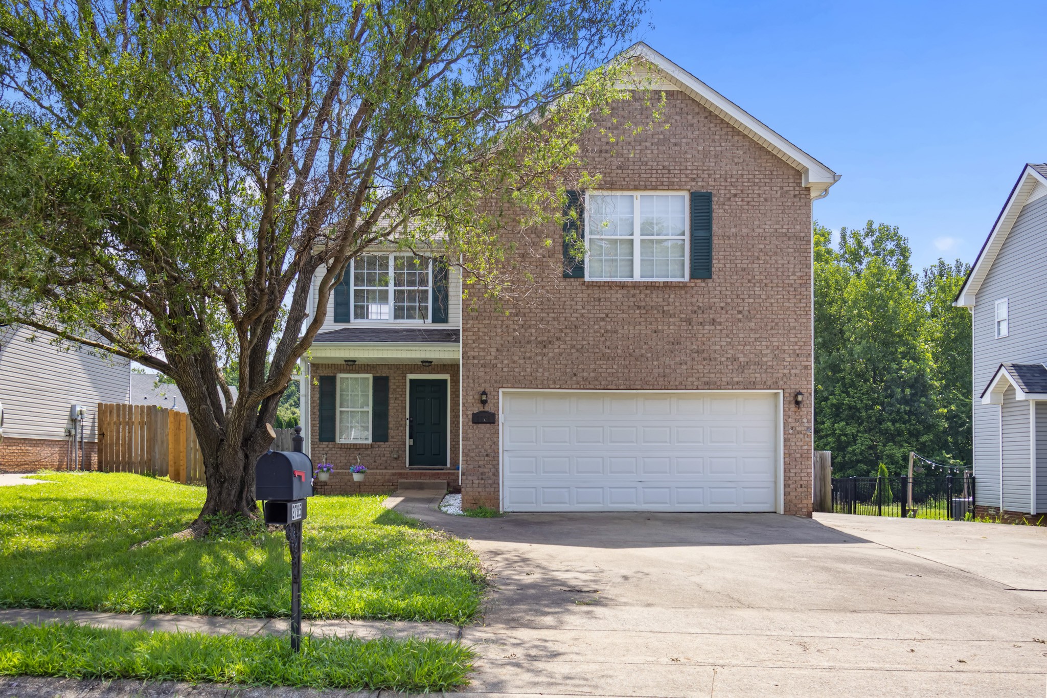 2785 Ridgepole Dr