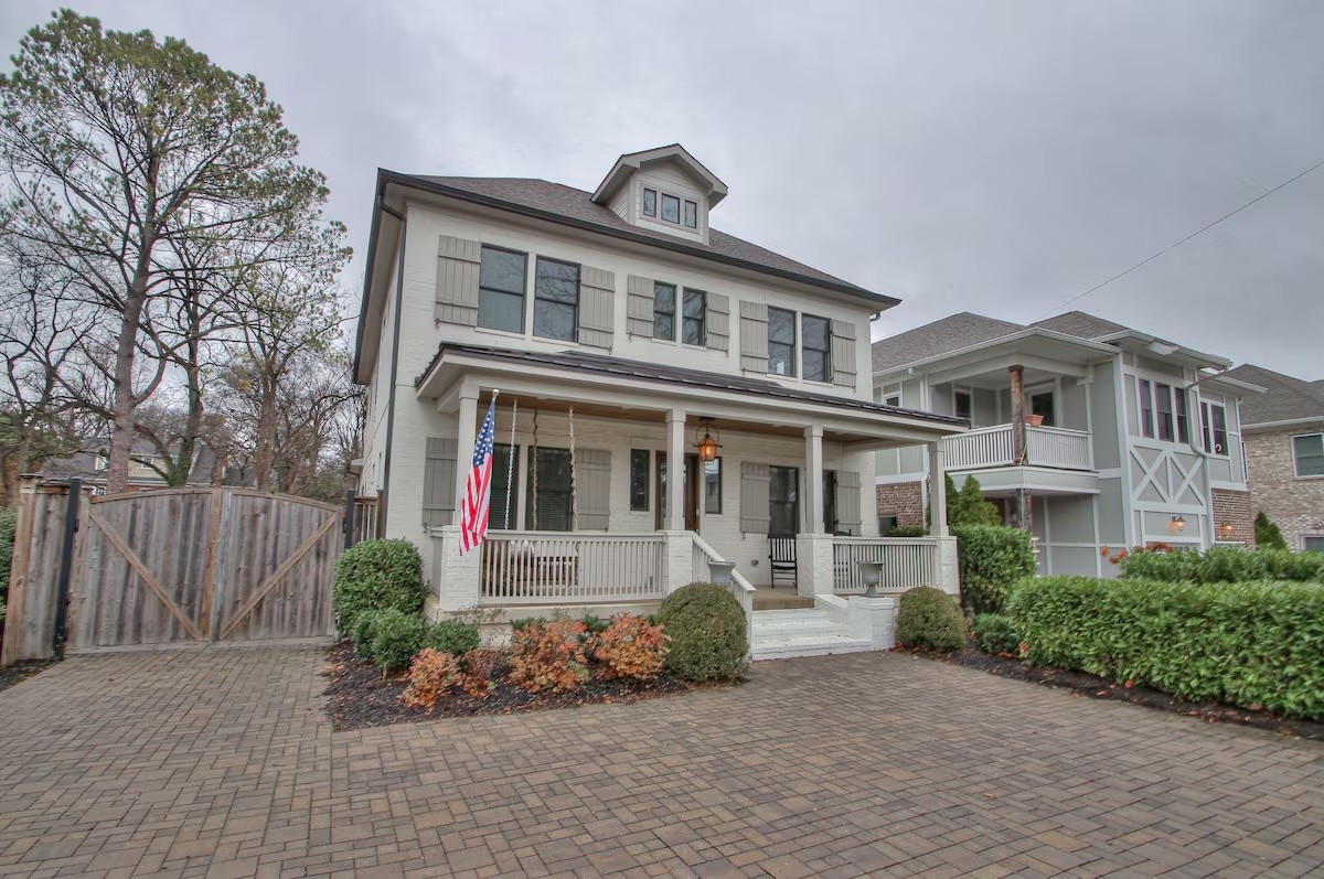 1002B Woodmont Blvd