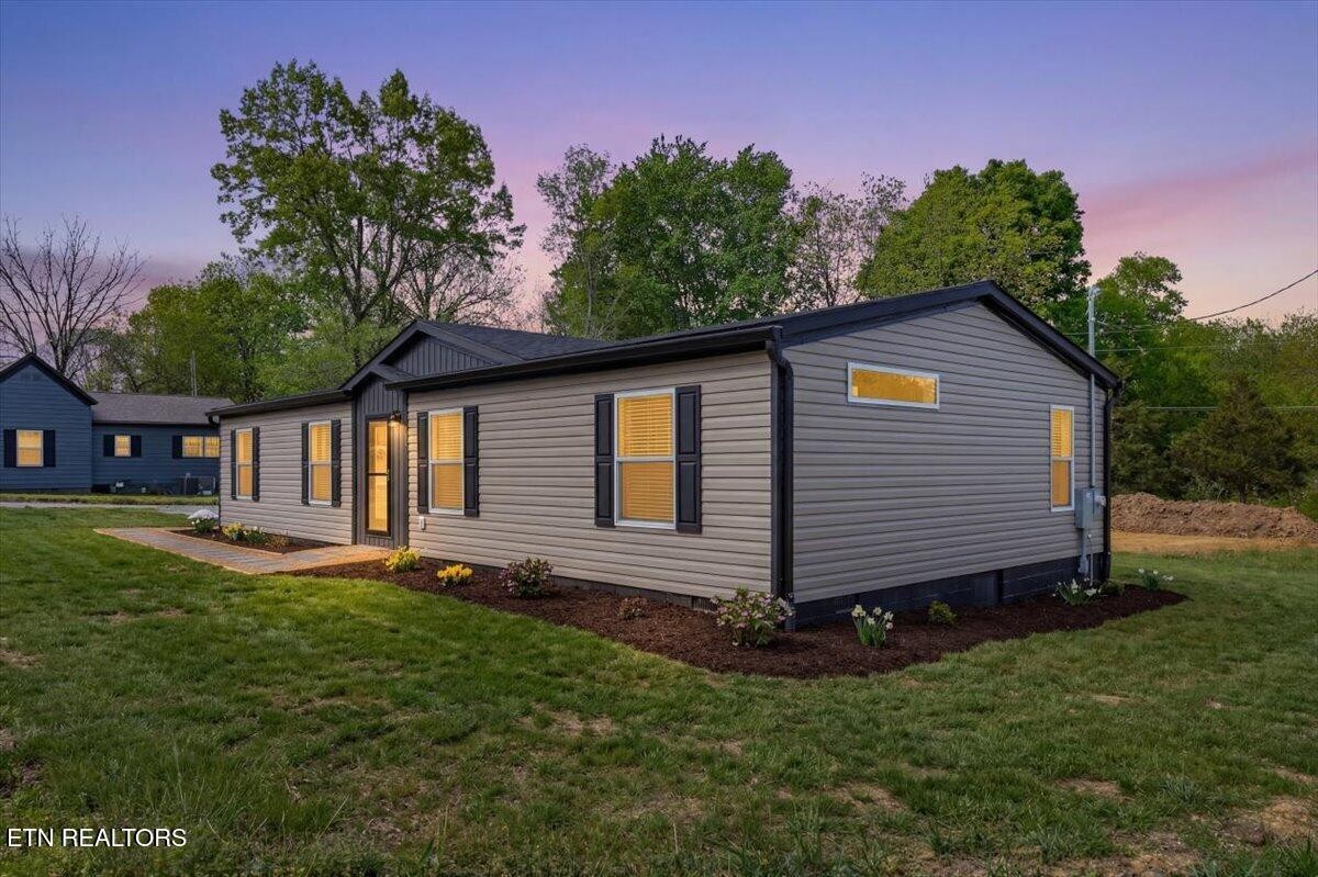9 Hamilton Ave