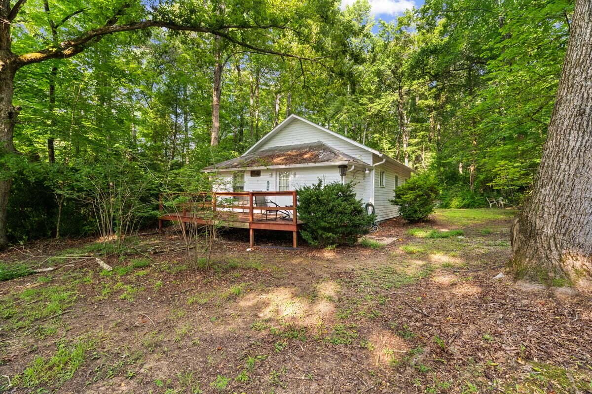 379 County Road 48