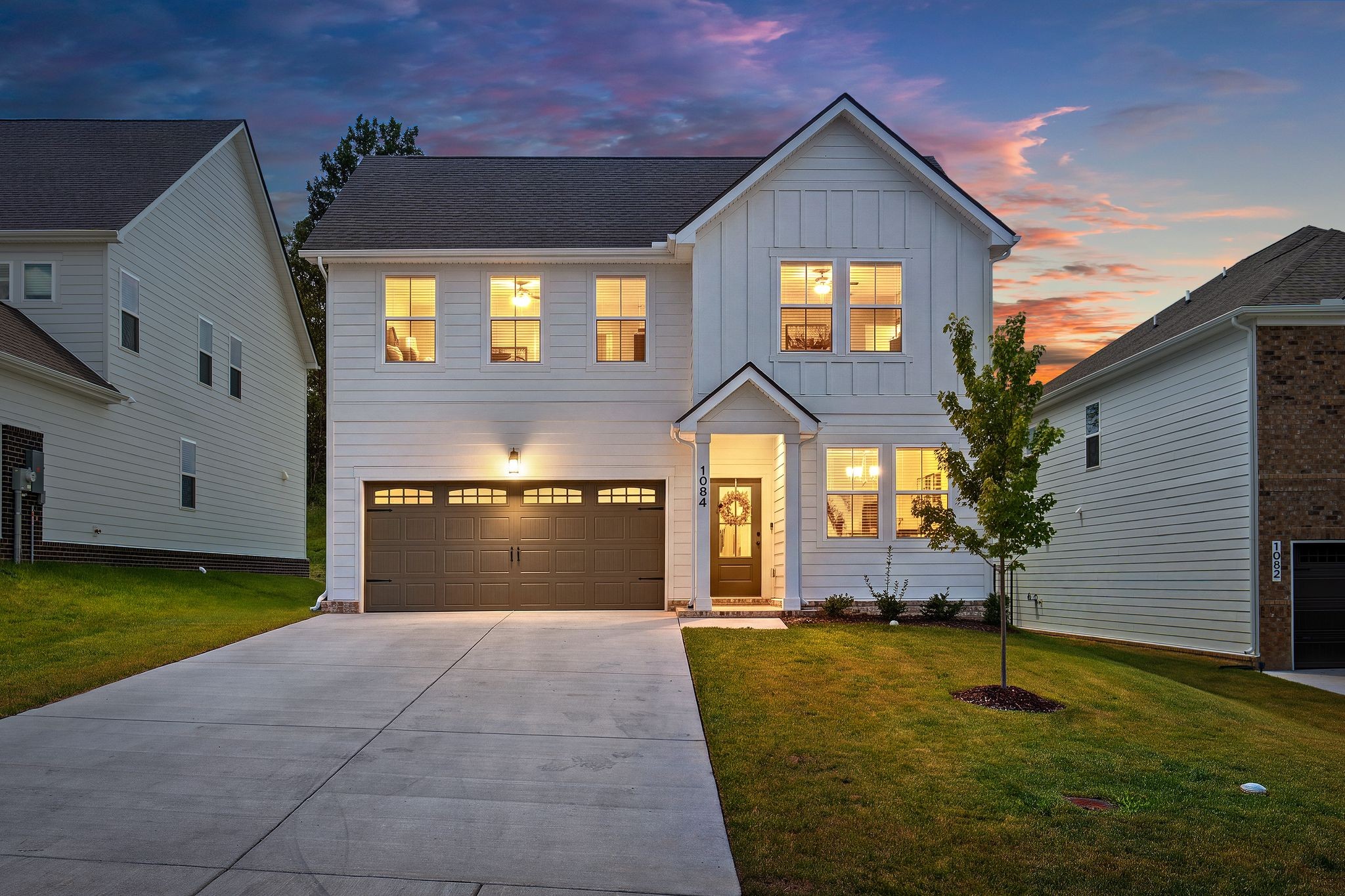 1084 Large Poppy Dr