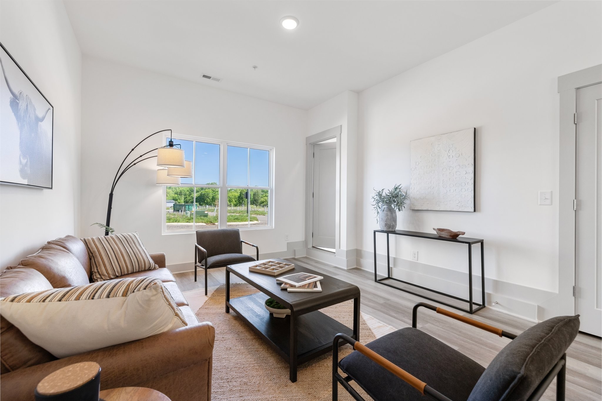 903 Harper Lndg