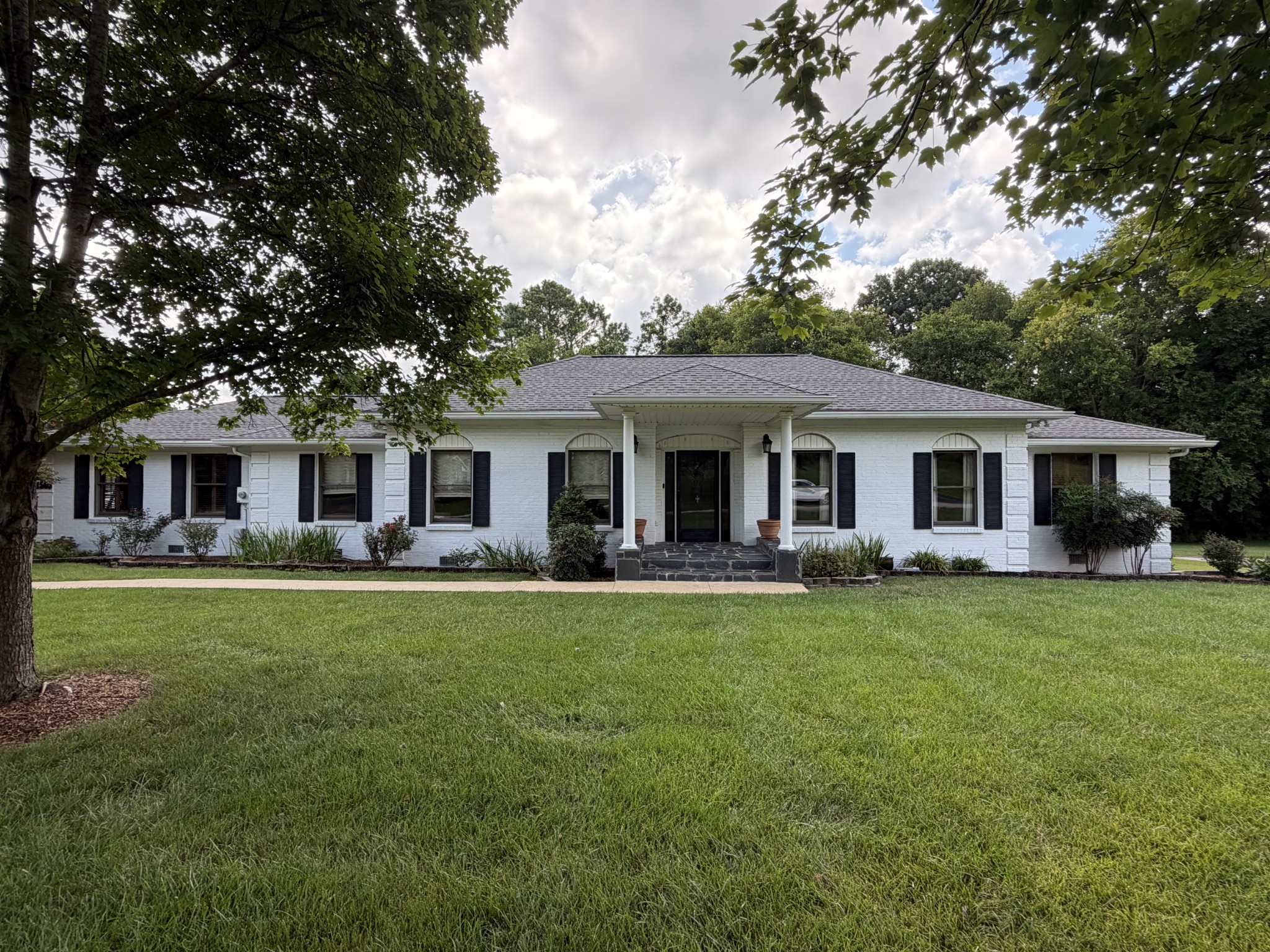 1505 Timberwood Dr