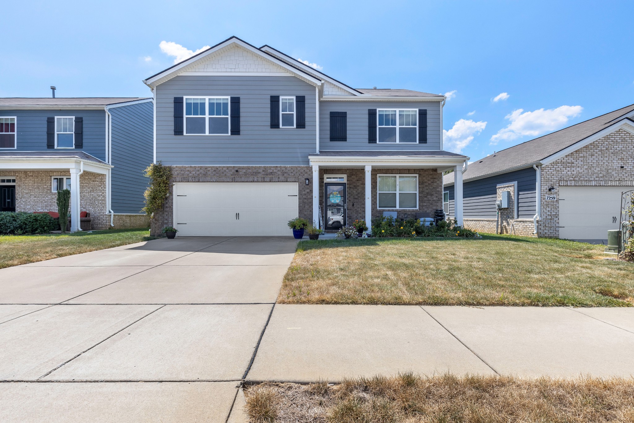 7267 Sunny Parks Dr