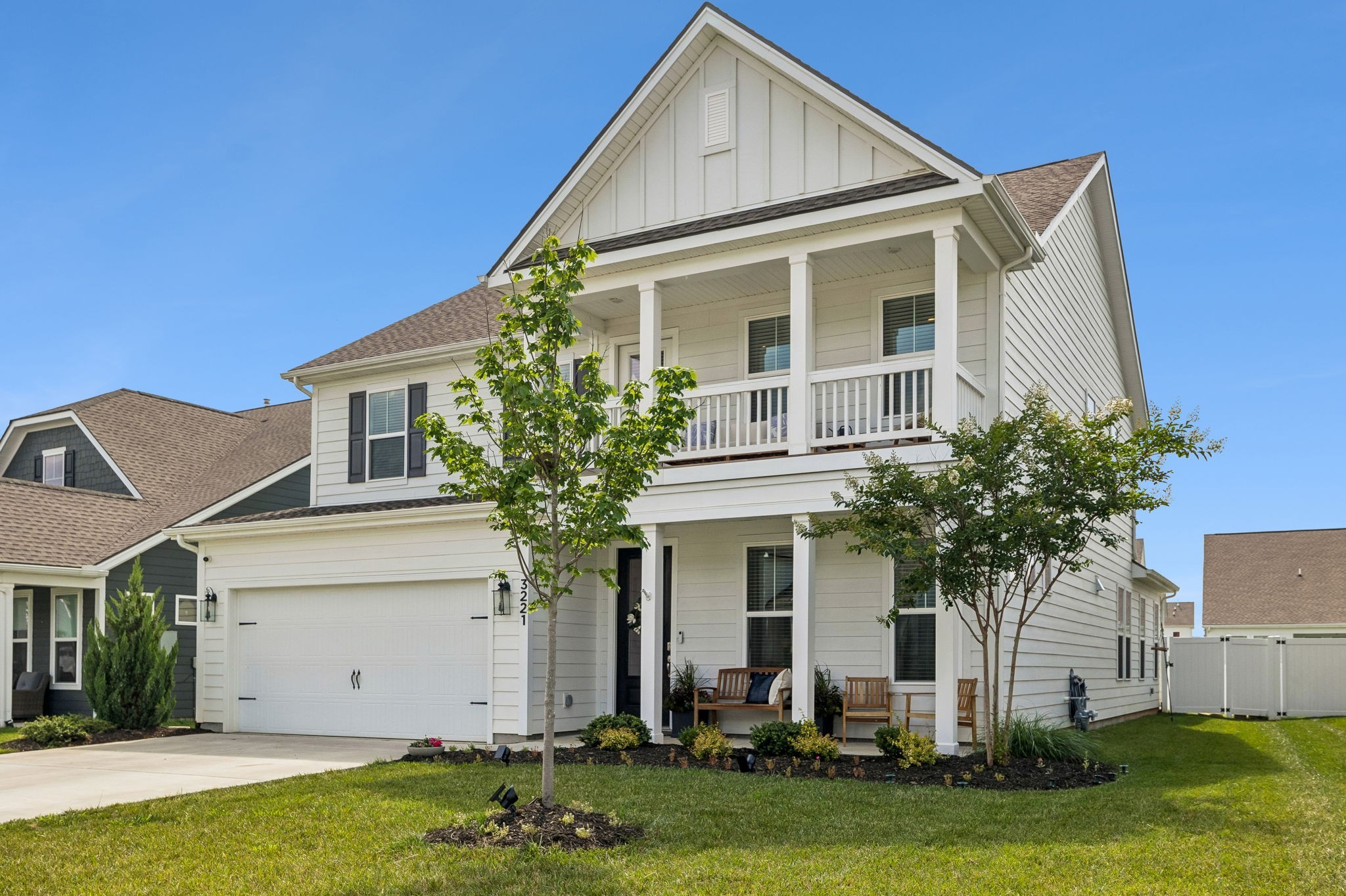 3221 Chatfield Dr