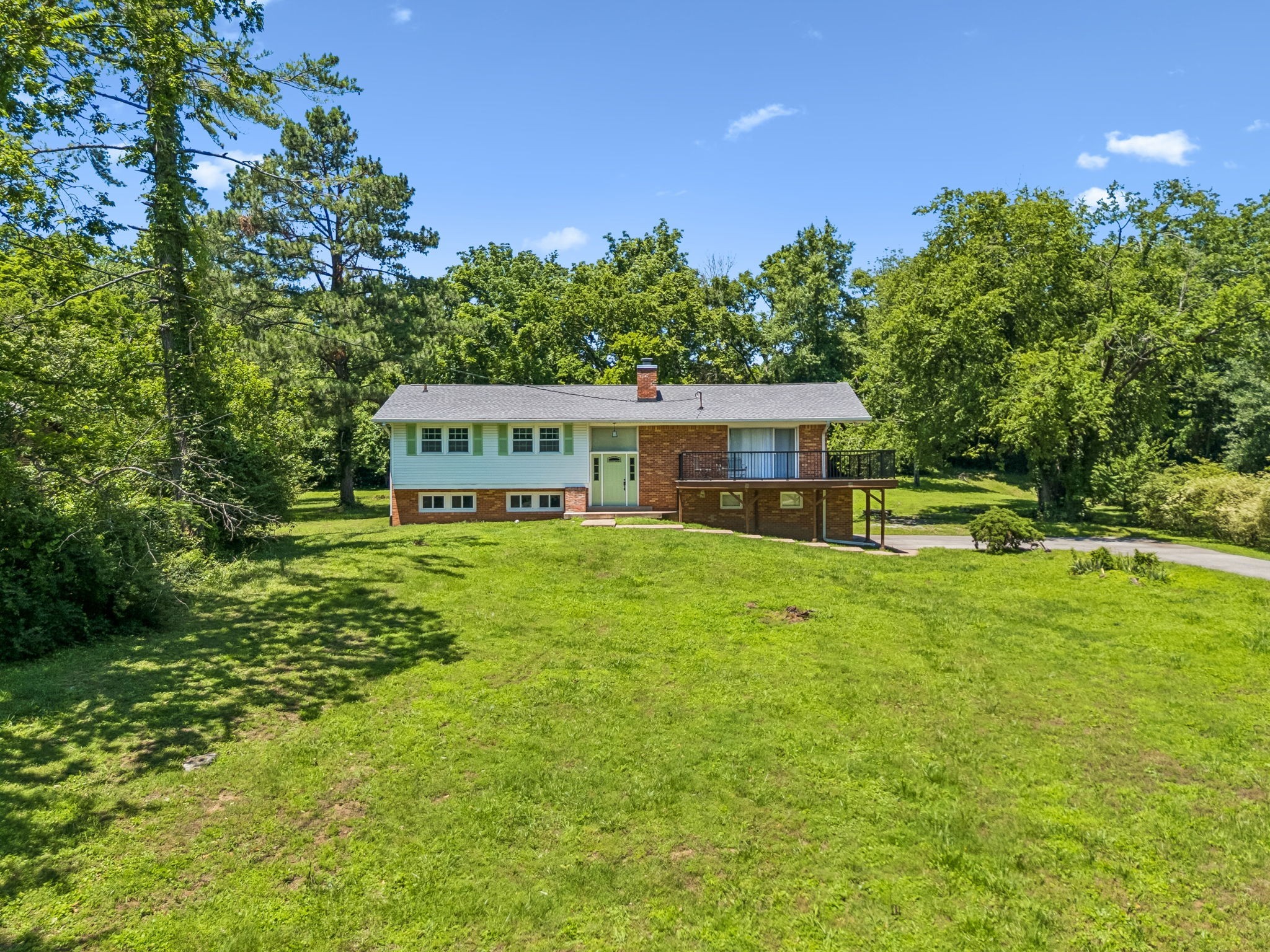 2632 Windemere Dr