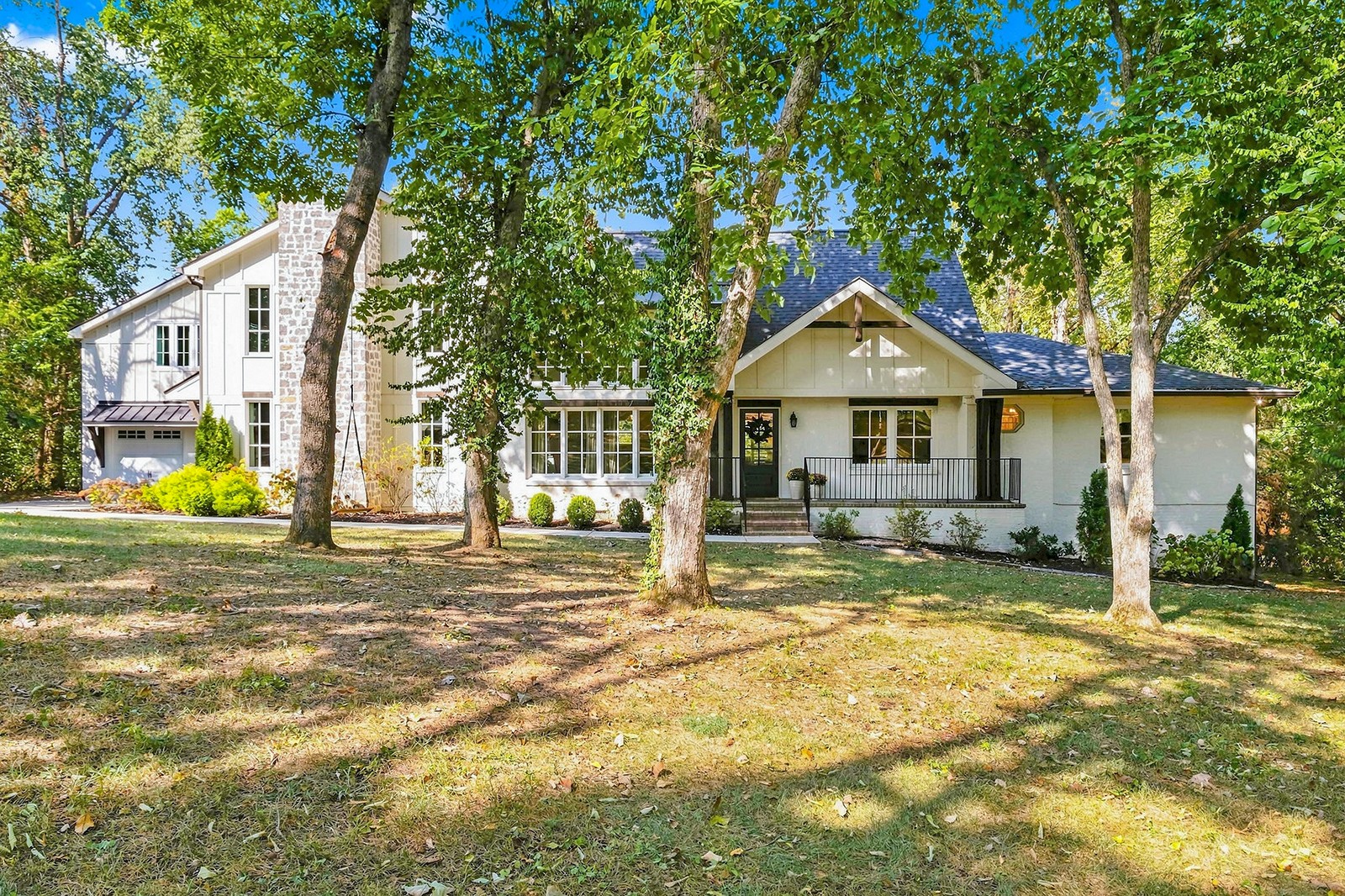 824 Belton Dr primary photo