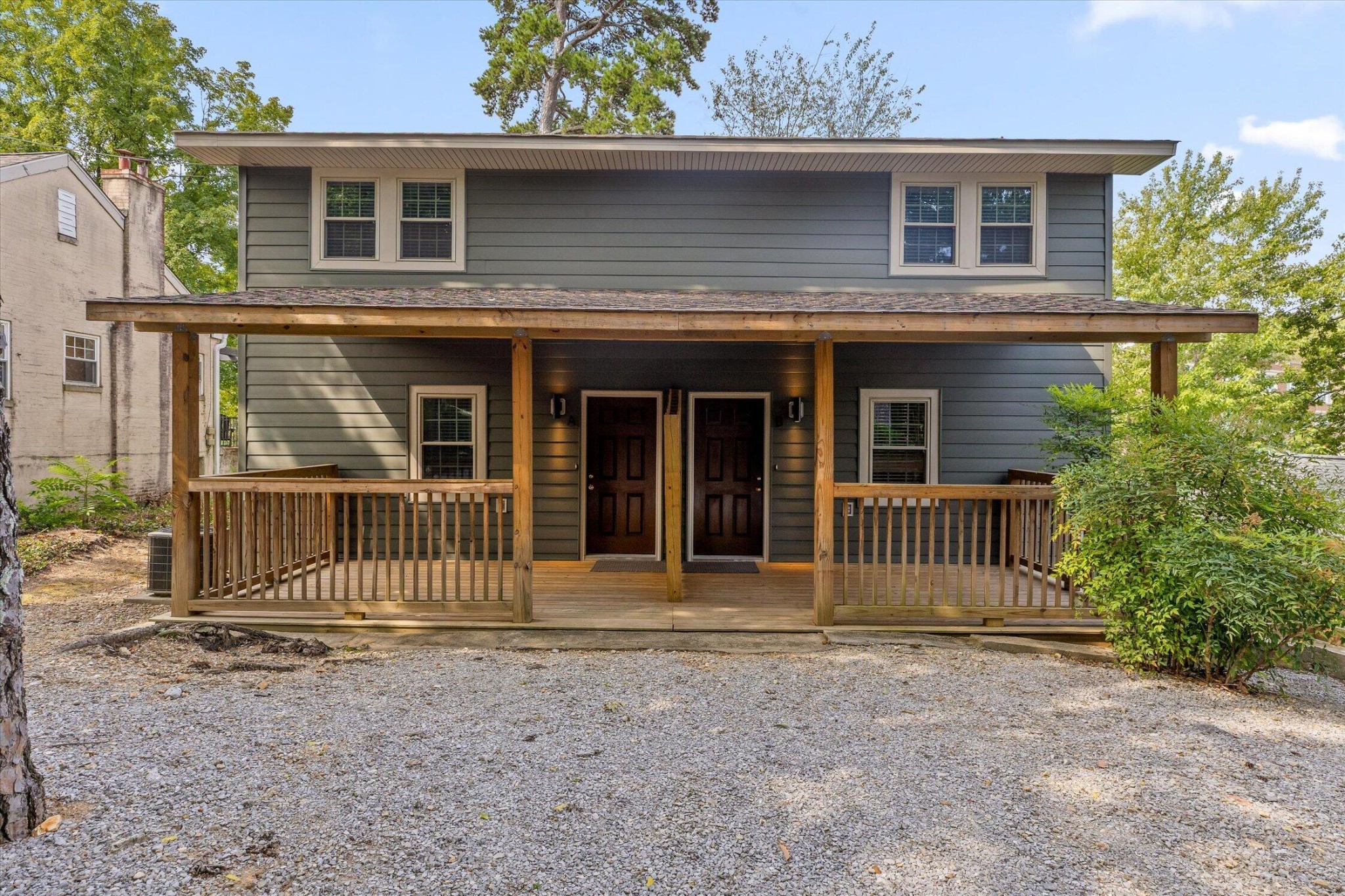 1204 W Mississippi Avenue