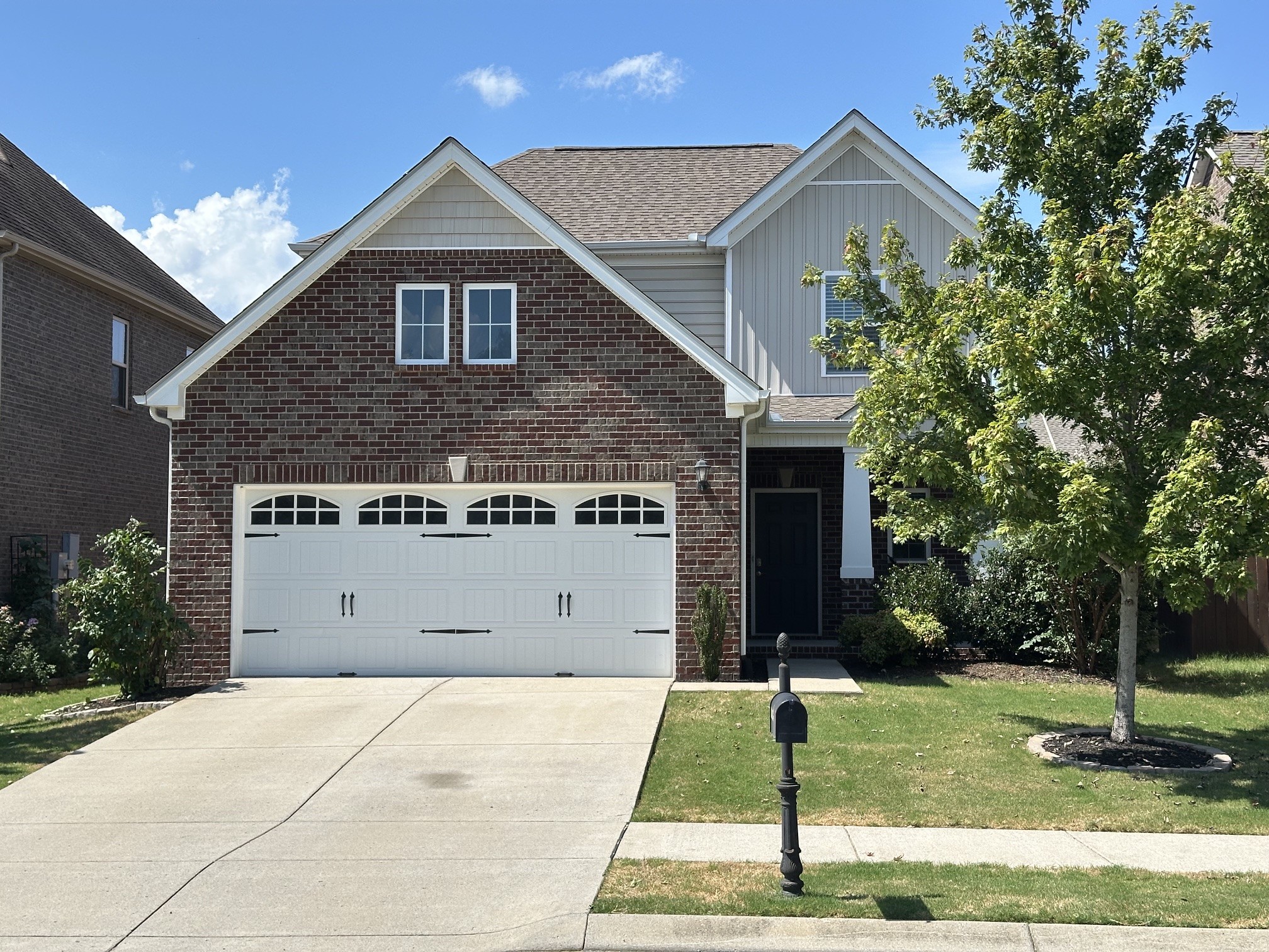 1413 Woodside Dr