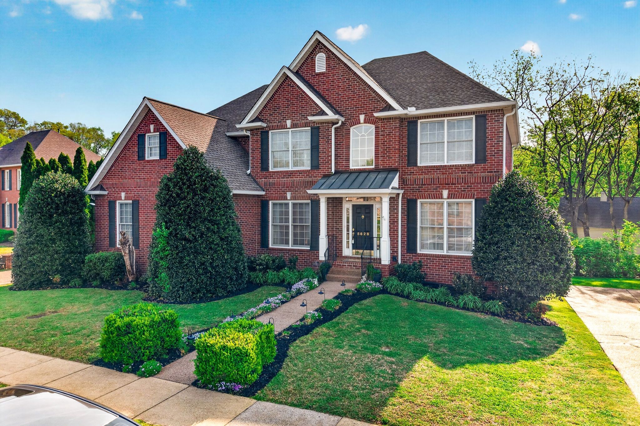 5628 Montelle Ln