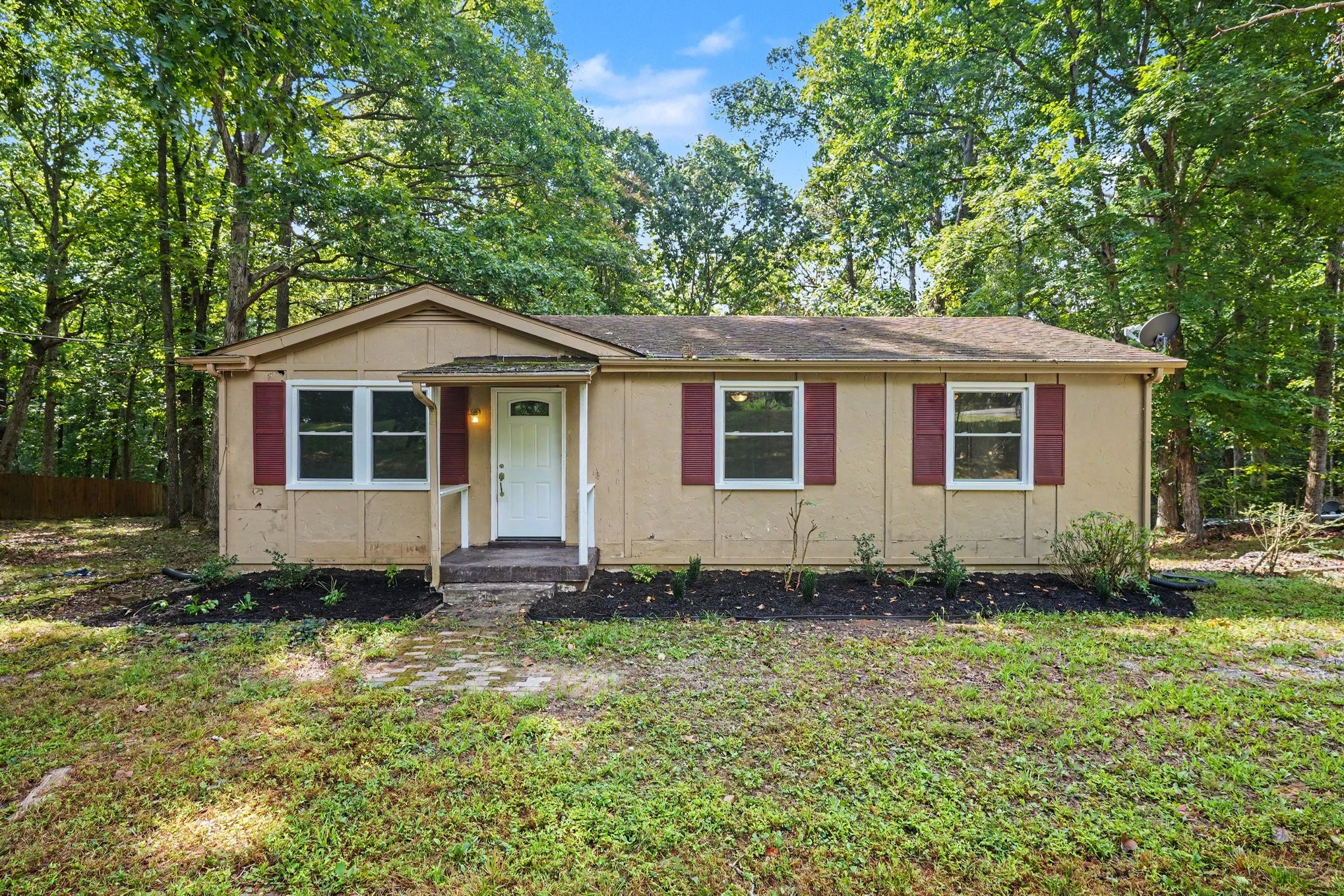 2117 Ferry Rd