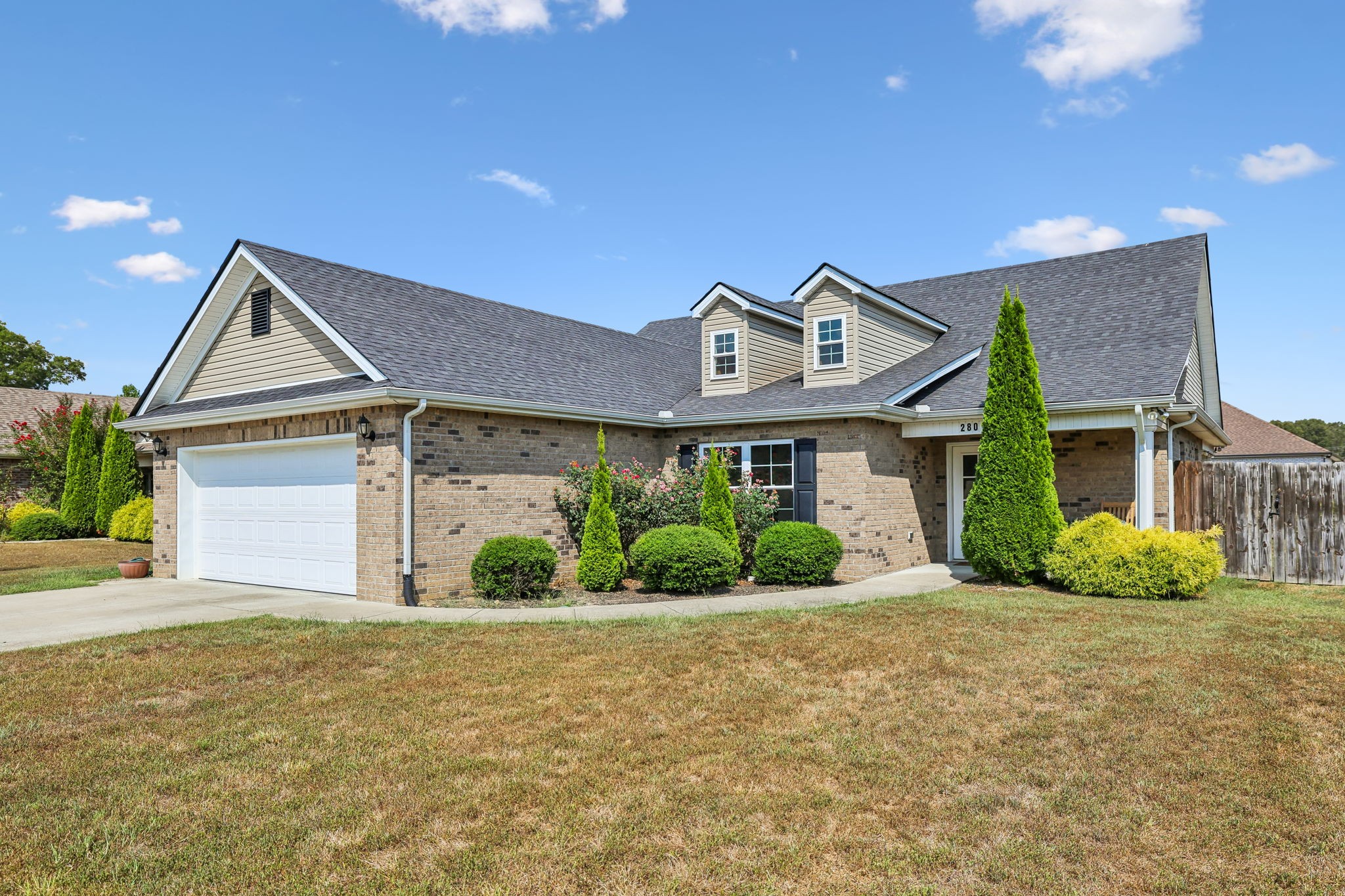 280 Spring Breeze Dr primary photo