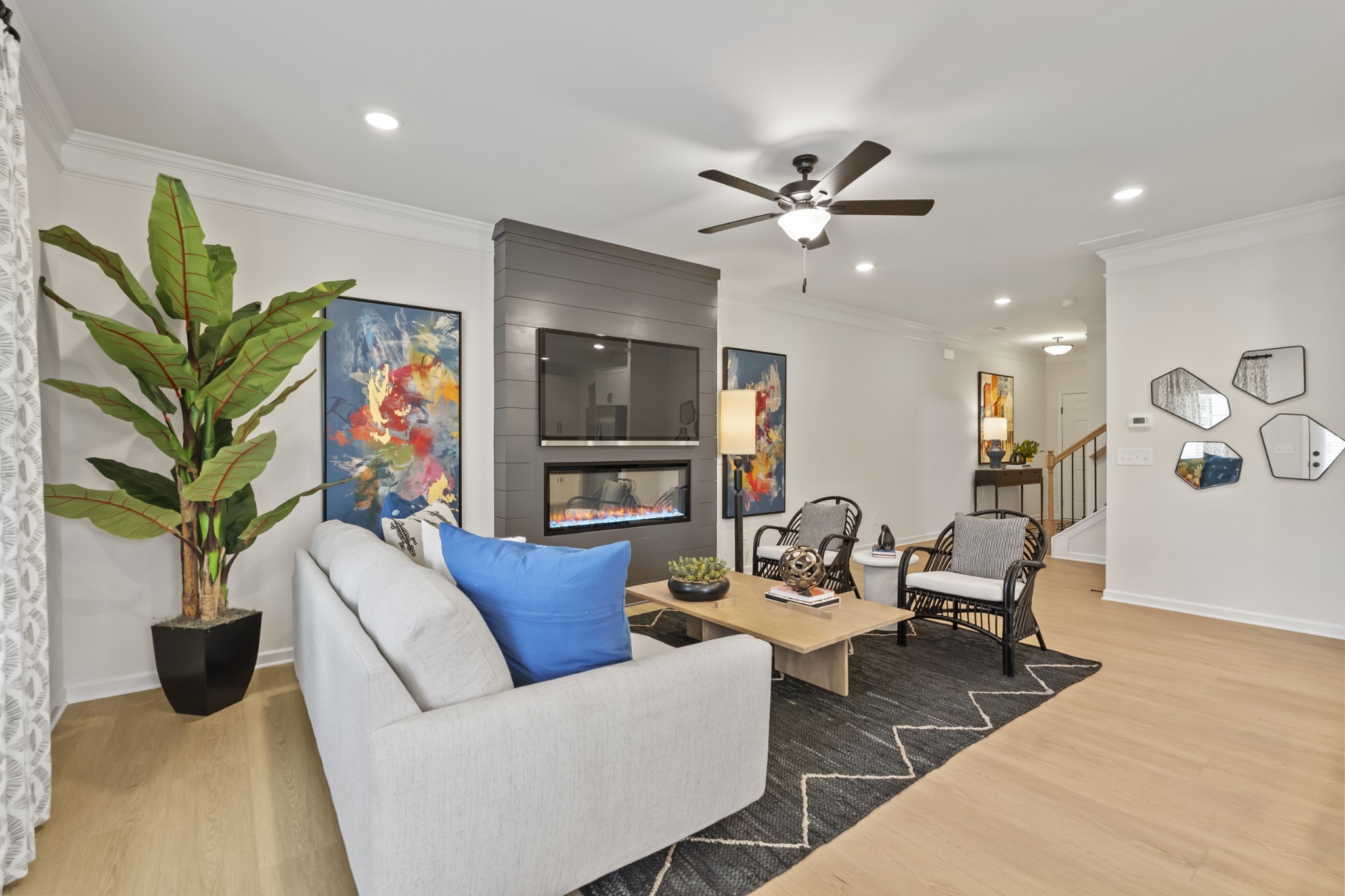 401 Kingsbury Drive