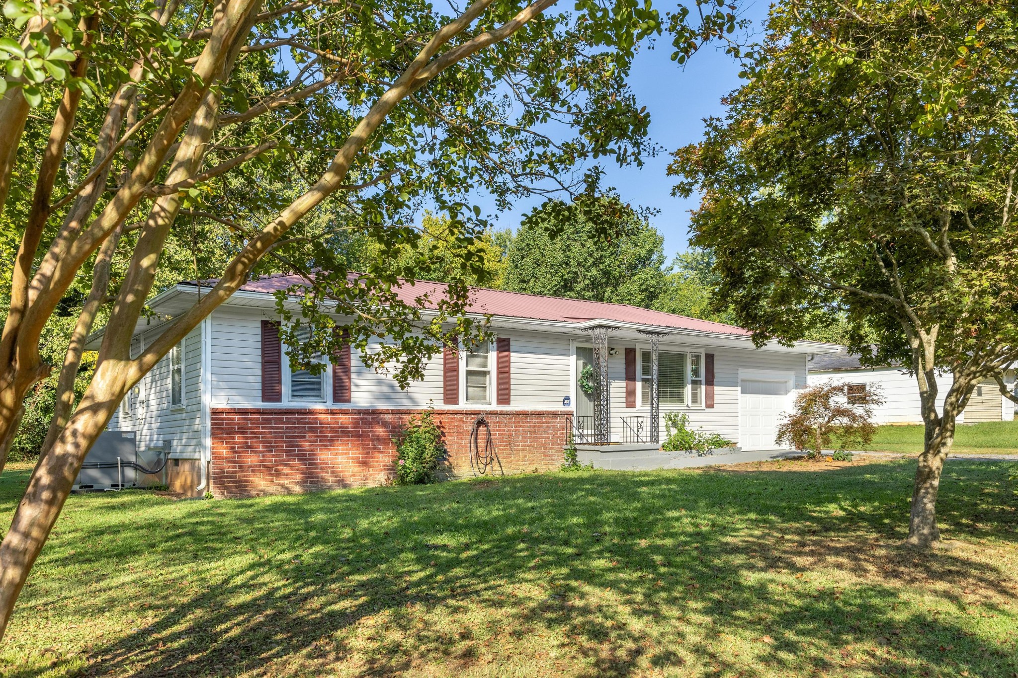 2414 Howell St, SE