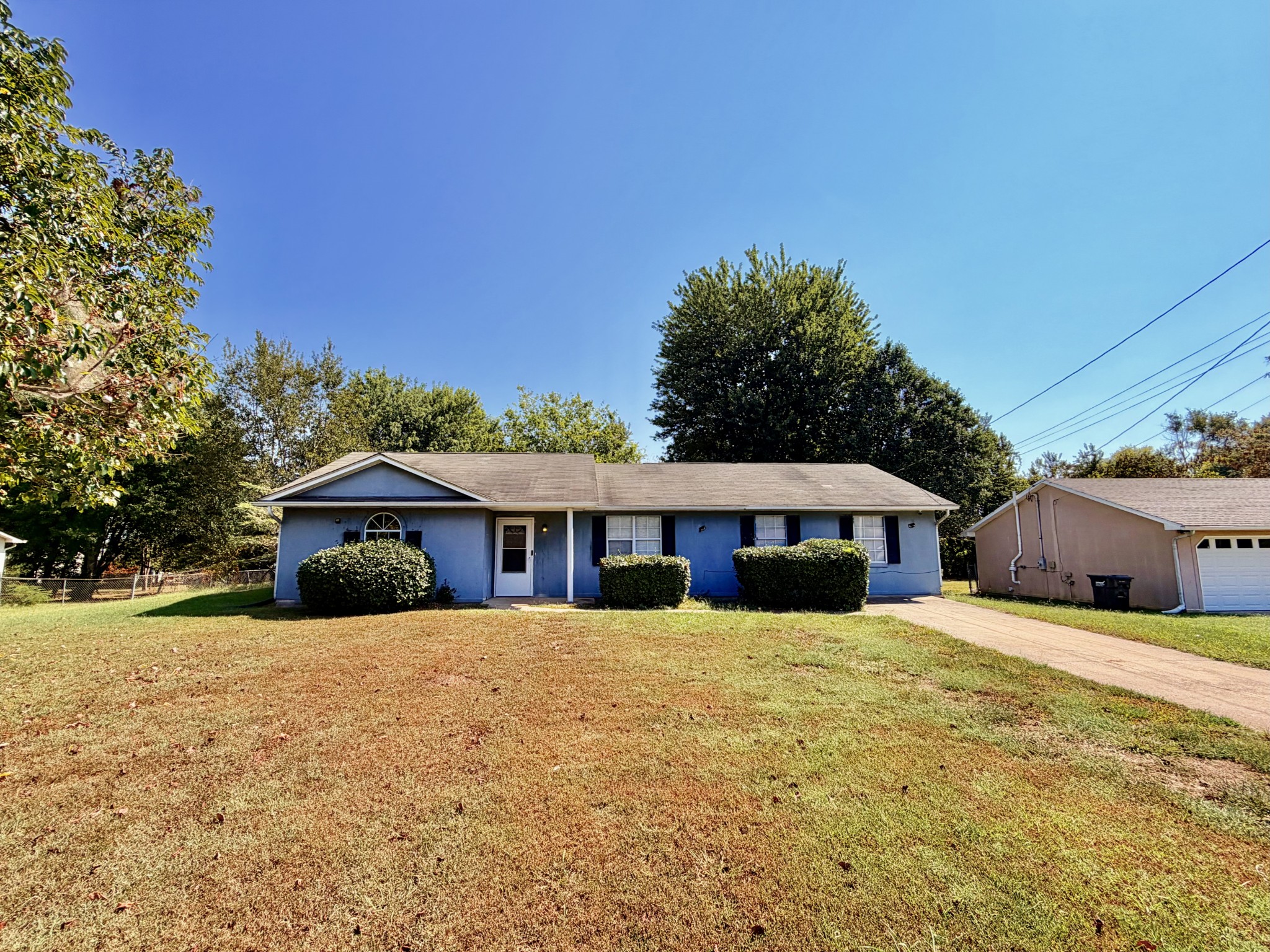 1182 Max Ct
