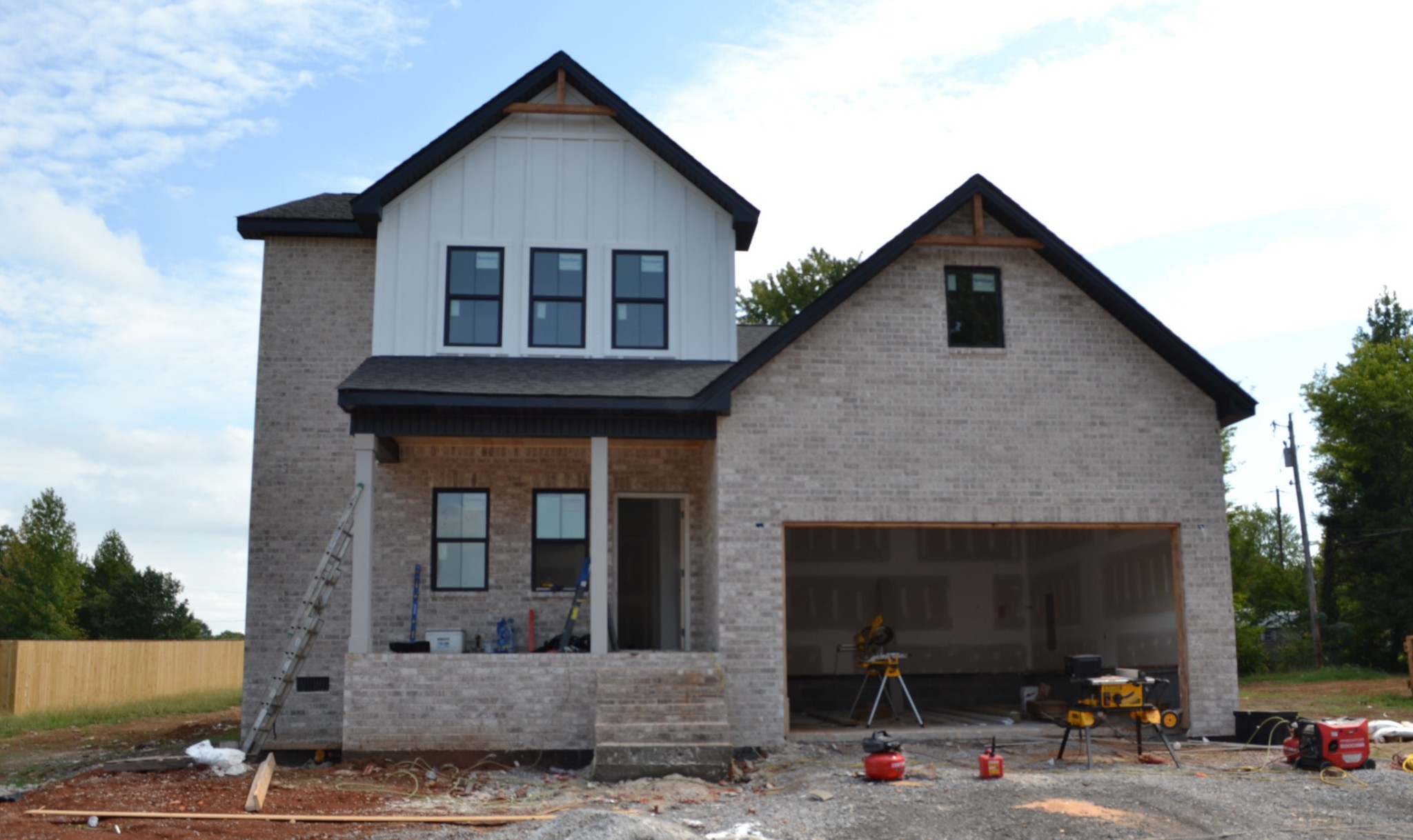 1509 Riggins Dr