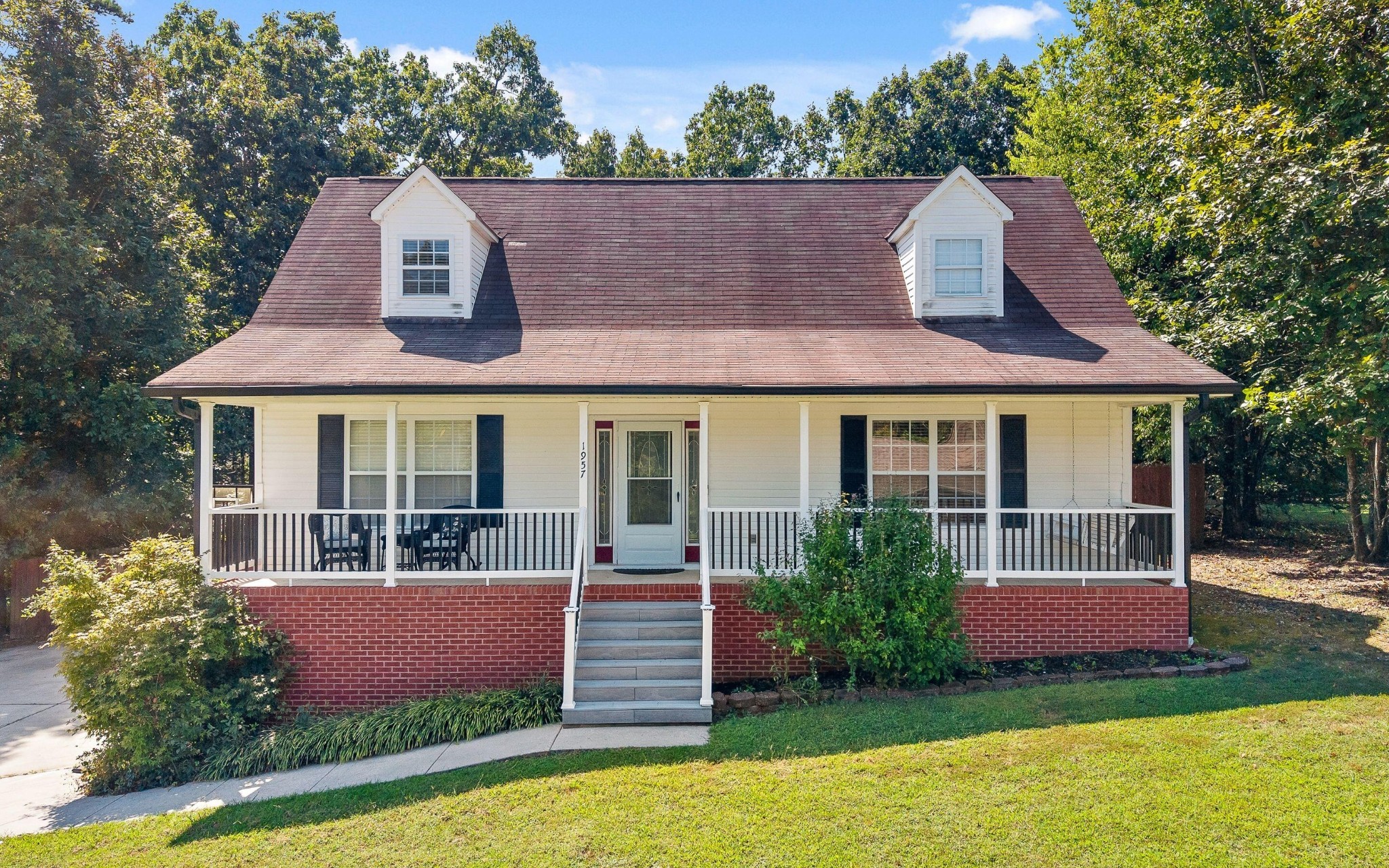 1957 Hardwood Lane
