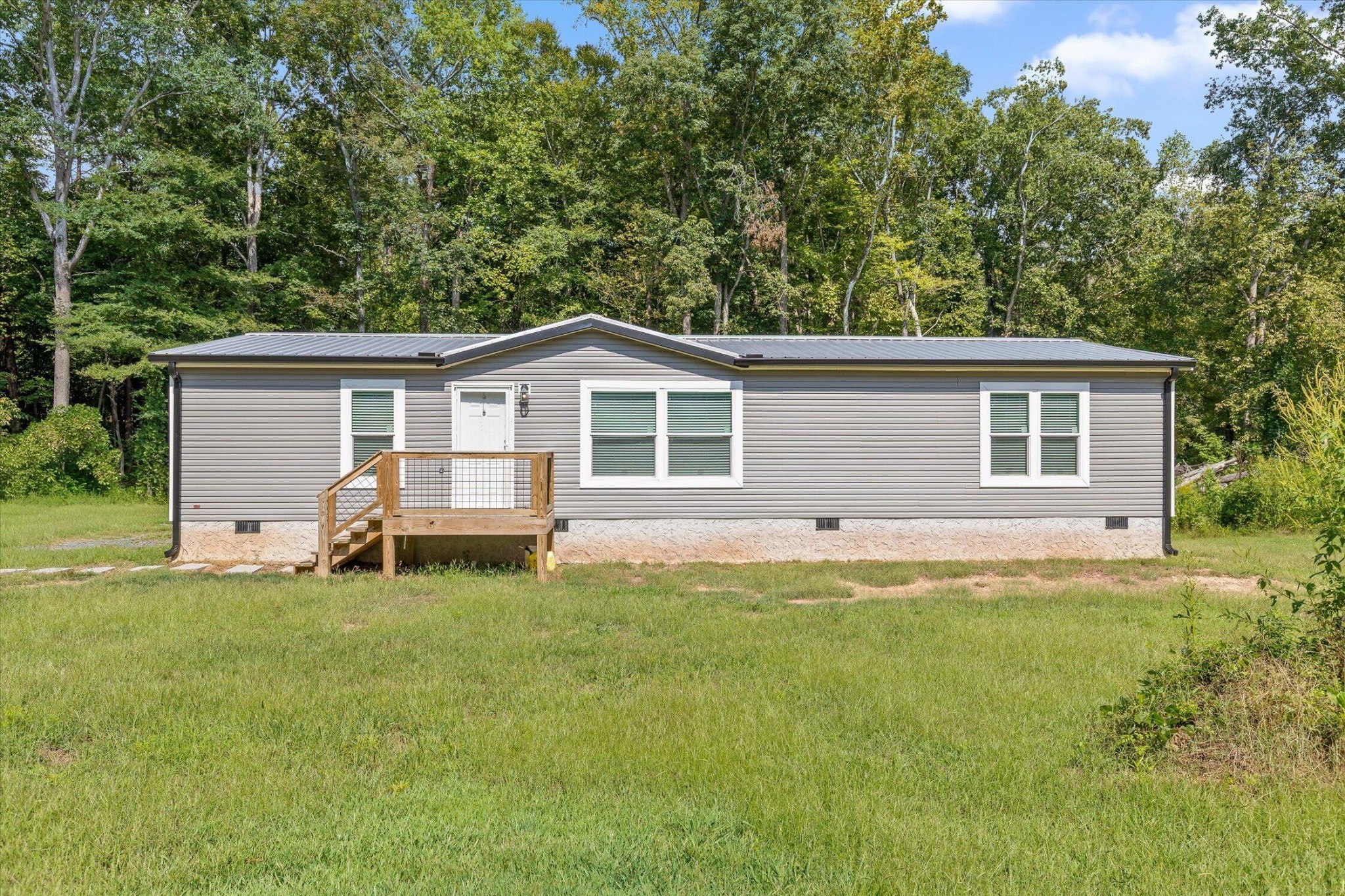 3277 Hurricane Road