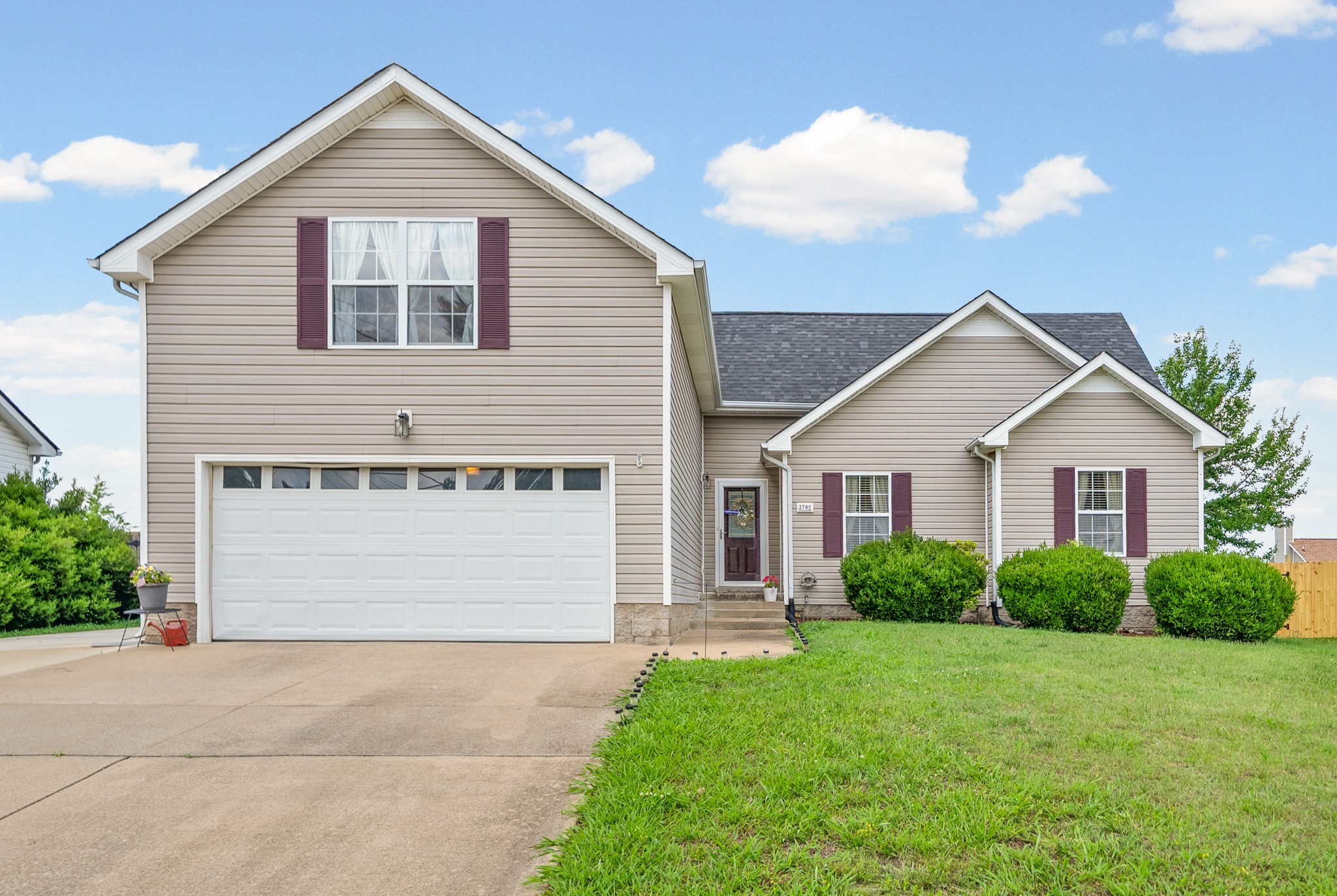 3795 Madeline Ct