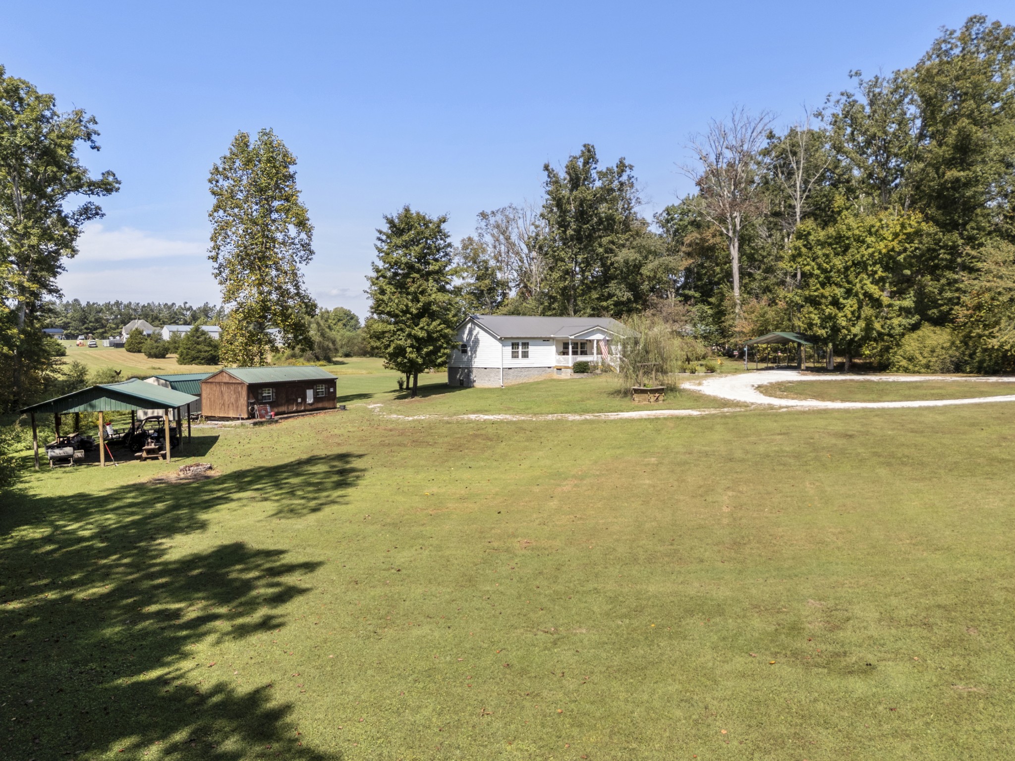 1432 Lecomte Rd