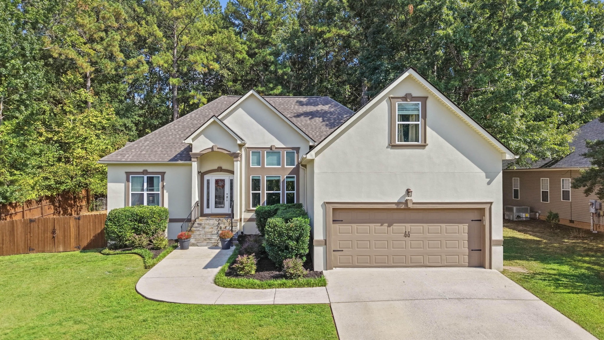 8452 Lady Slipper Road primary photo