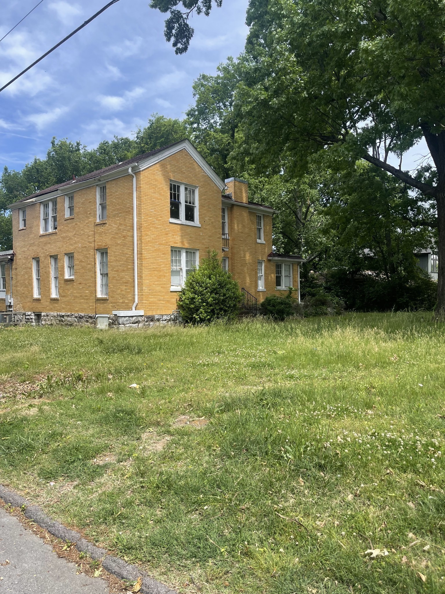 501 Douglas Ave primary photo