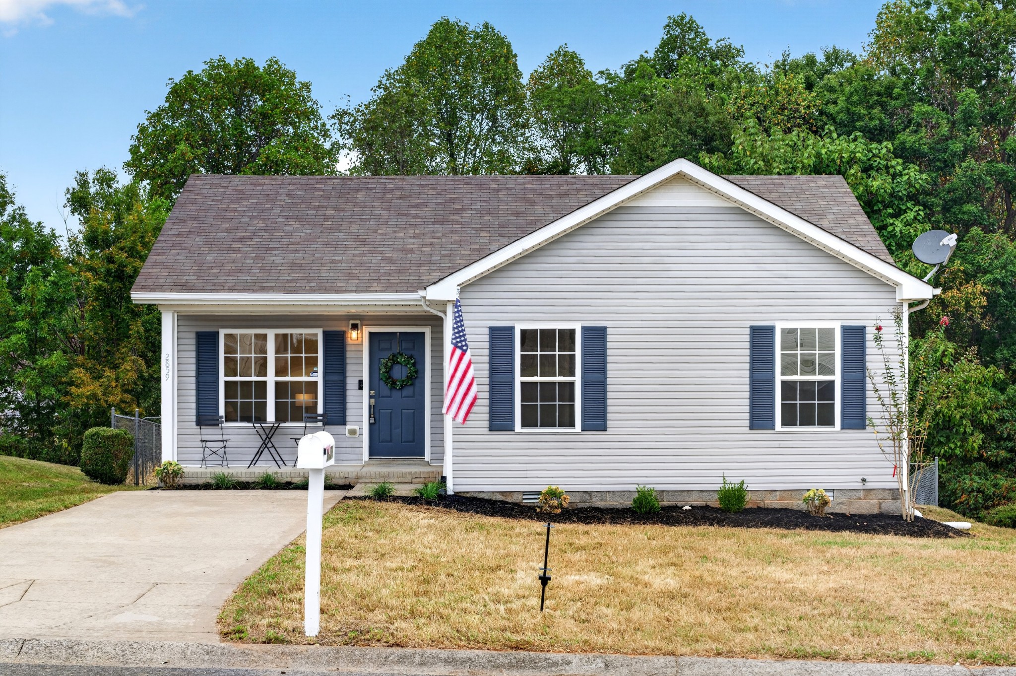2859 Rome Ln primary photo