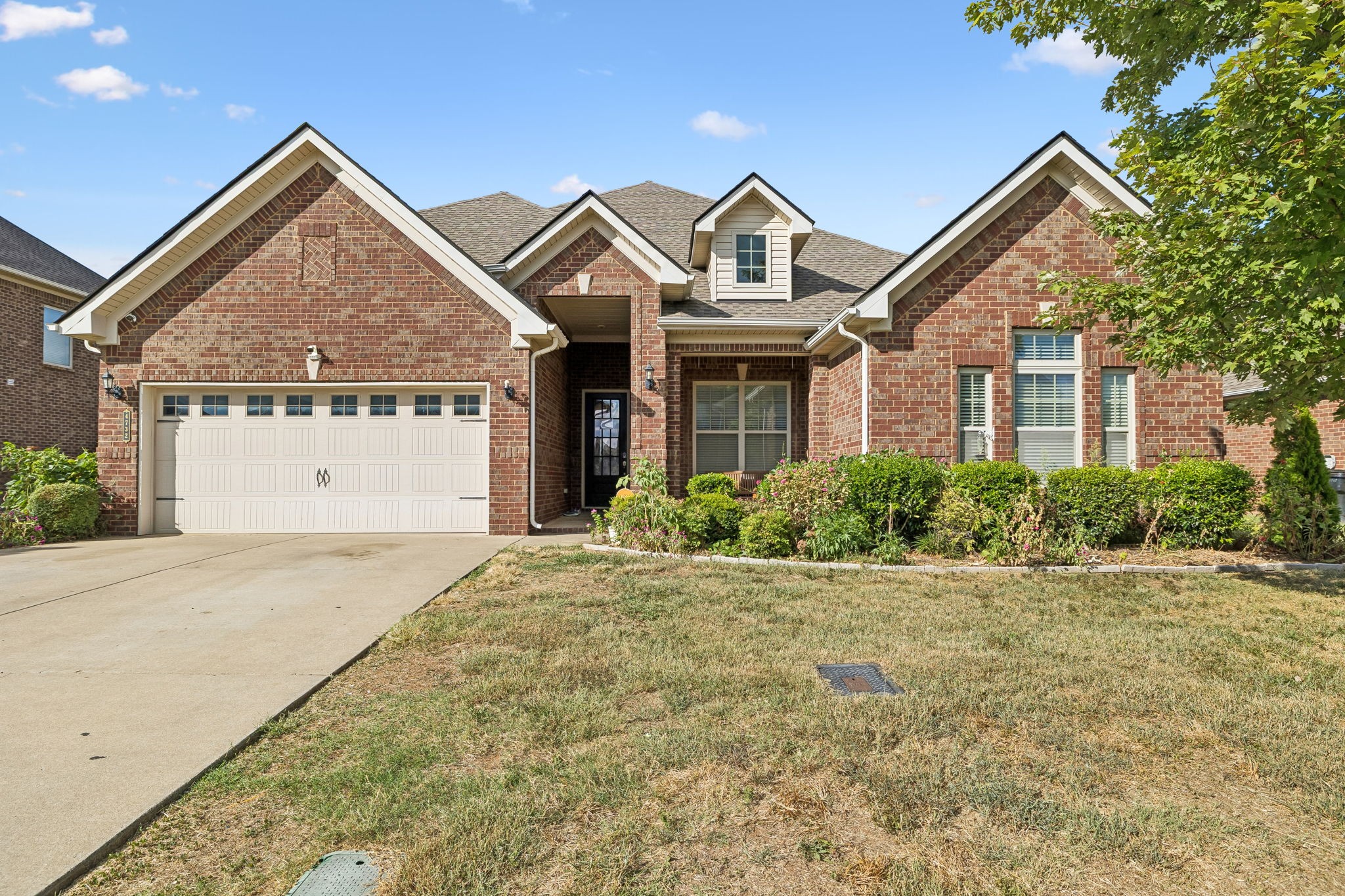 4732 Kingdom Dr primary photo