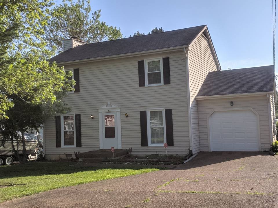 1527 Stone Hill Rd primary photo
