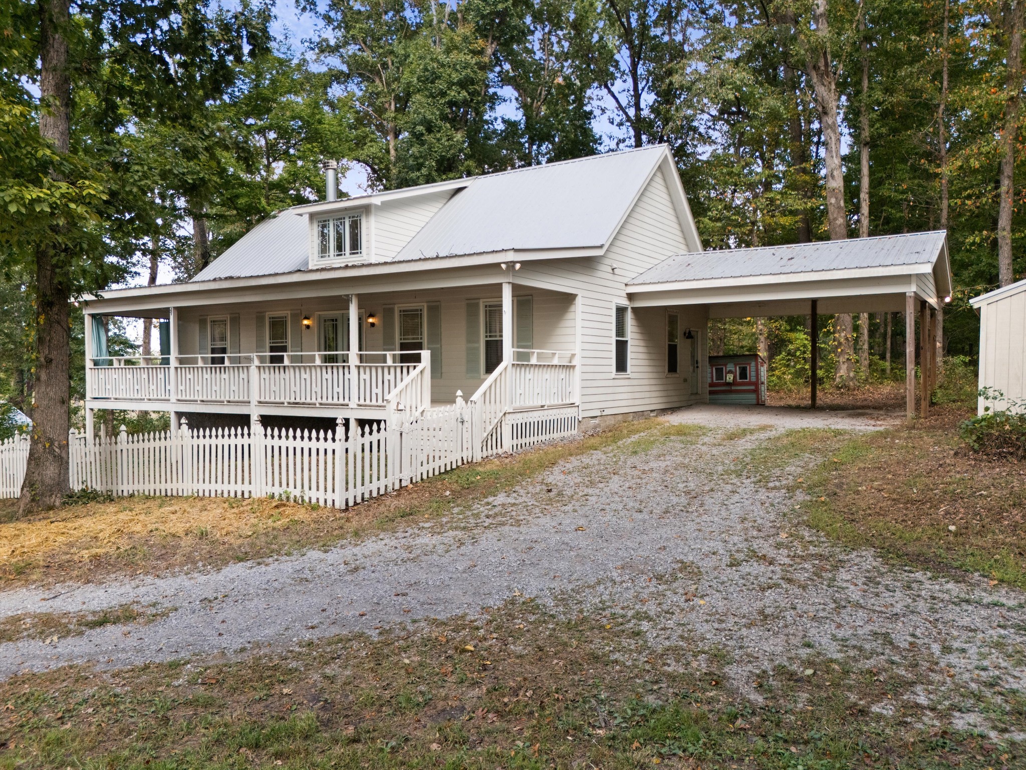 423 Eastside Rd