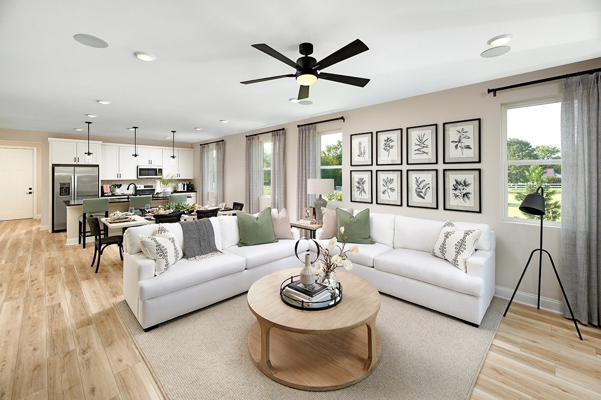 2403 Hartman Cove