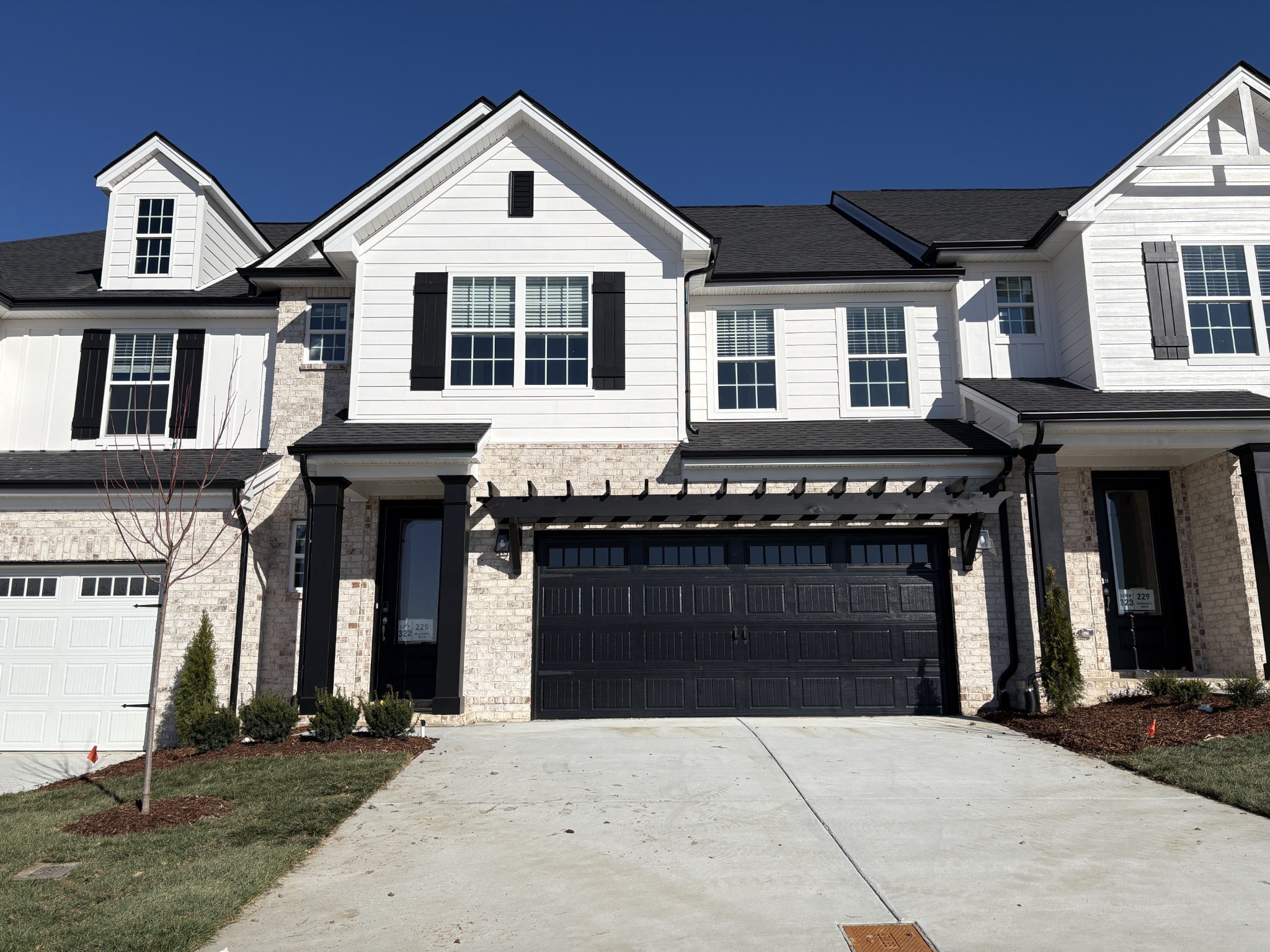 225 Glencrest Drive
