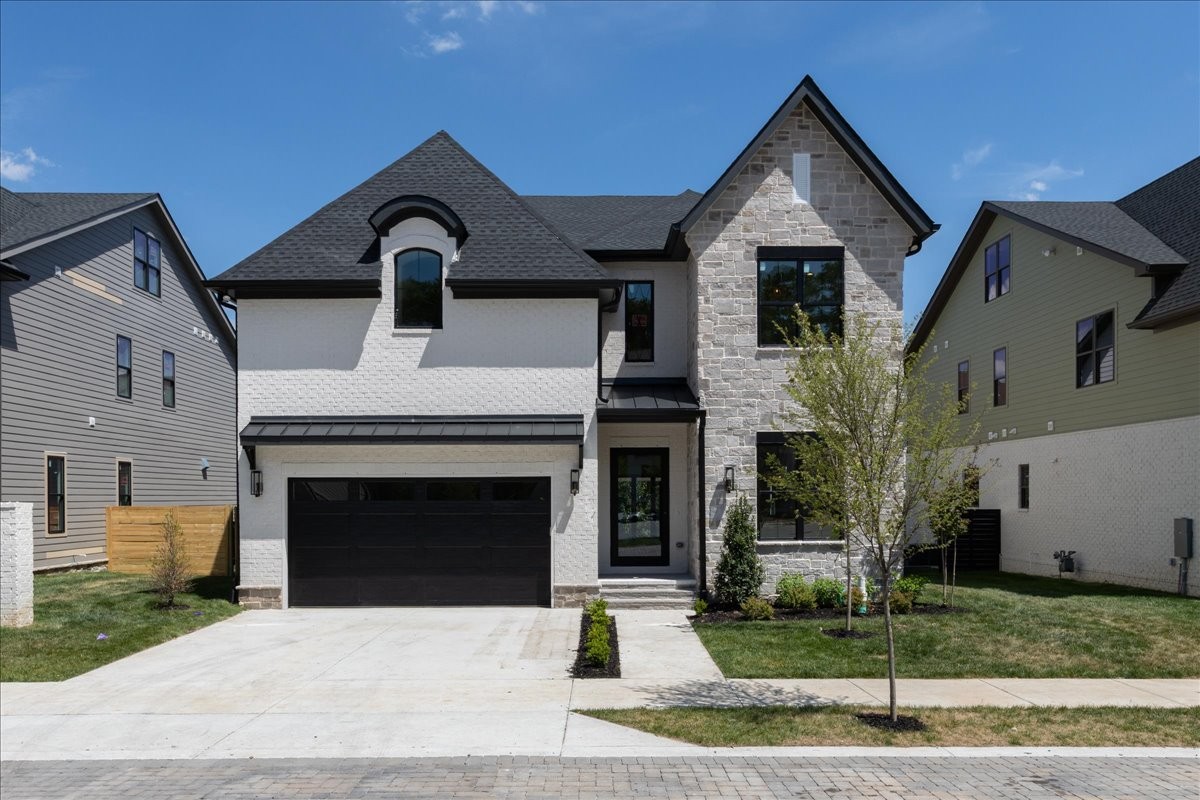 508 Stonewall Way