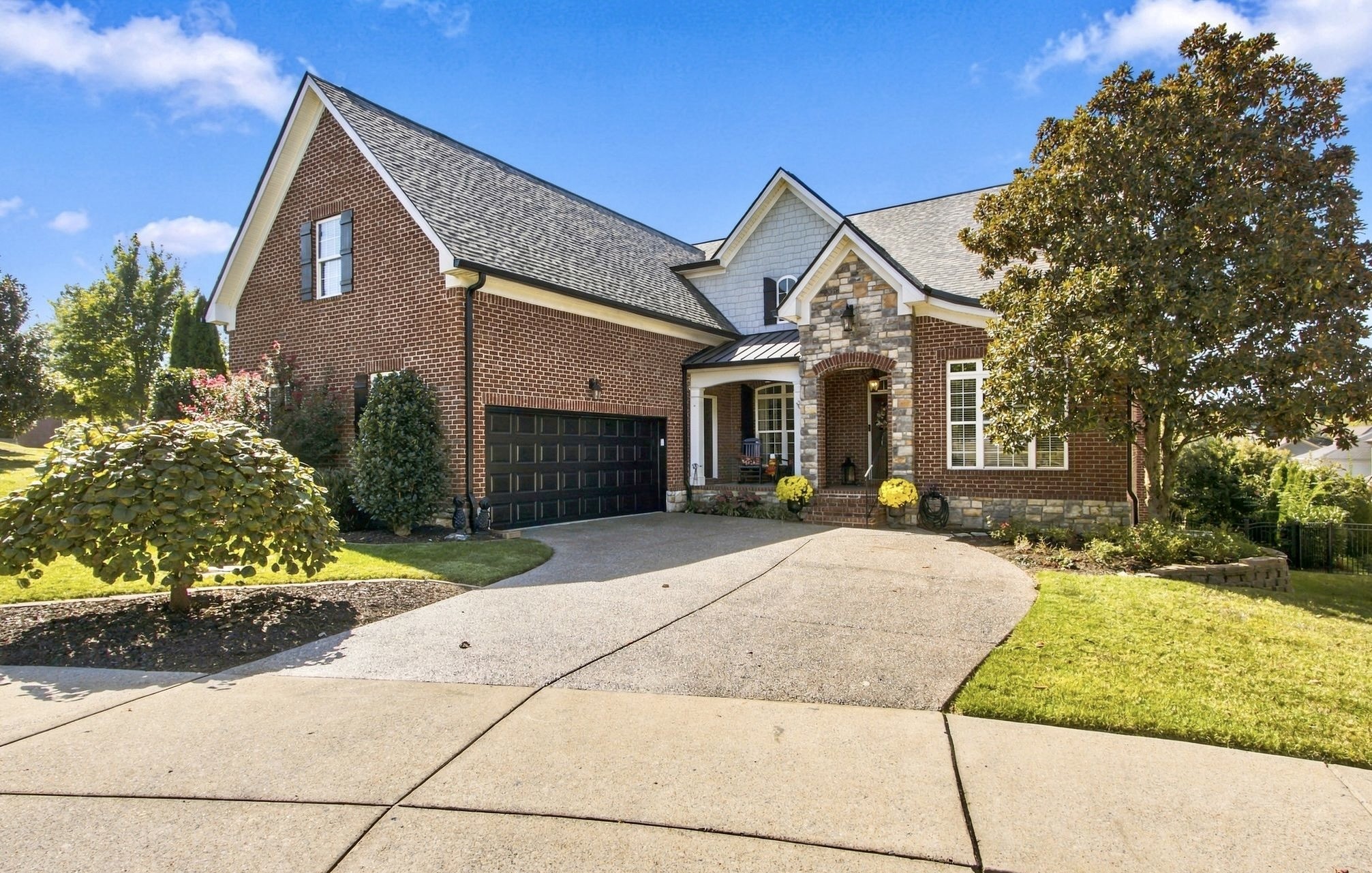 225 Molly Bright Ln