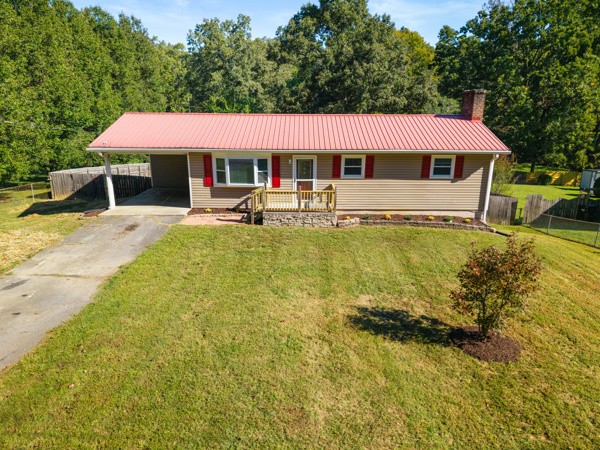 1945 Plantation Dr, SE