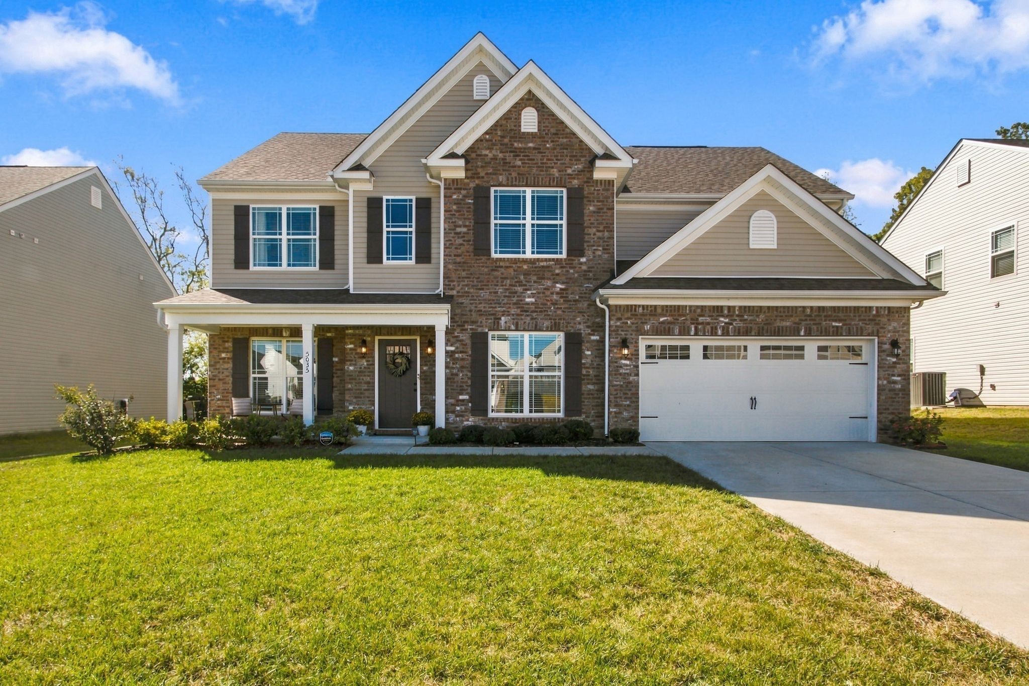 5035 Salient Dr