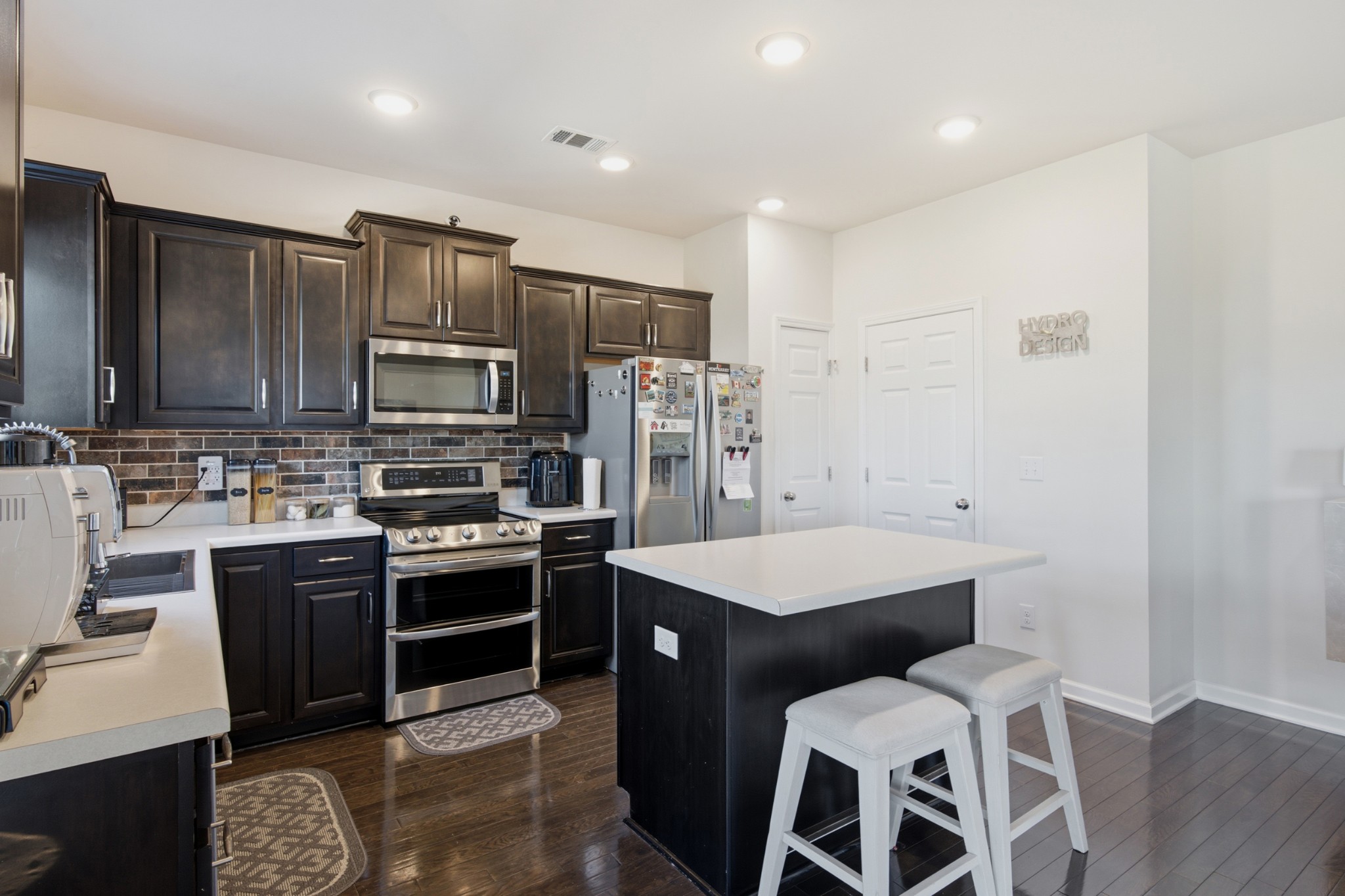 1203 Lumsley Dr